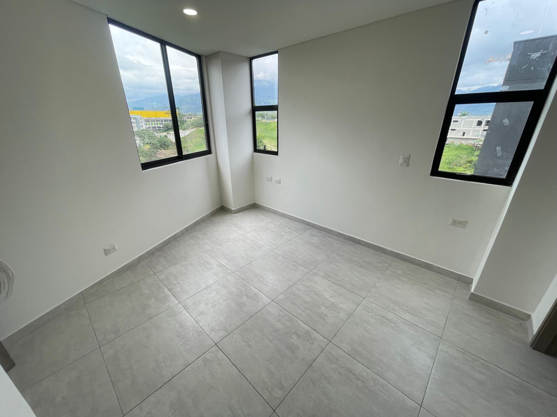 APARTAESTUDIO 504 TORRE 1 MONSERRAT (4).jpeg