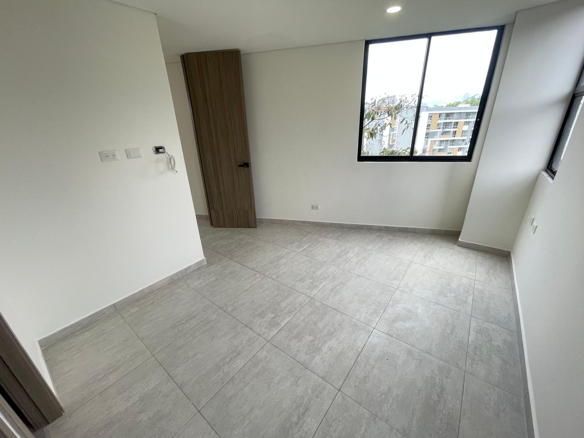 APARTAESTUDIO 504 TORRE 1 MONSERRAT (16).jpeg