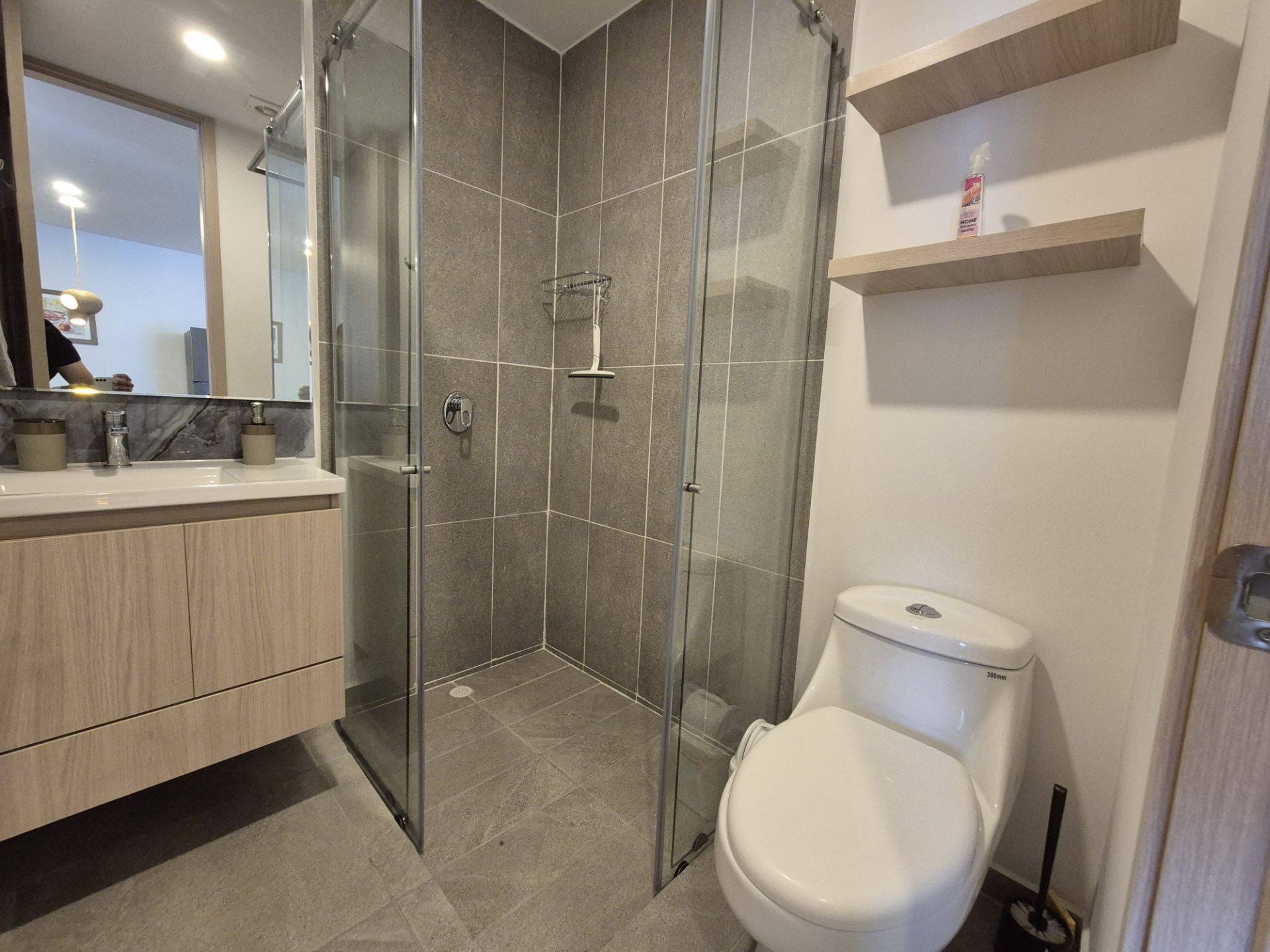 Hermoso apartamento con aire acondicionado en norte armenia alquiler por noches (59).jpg