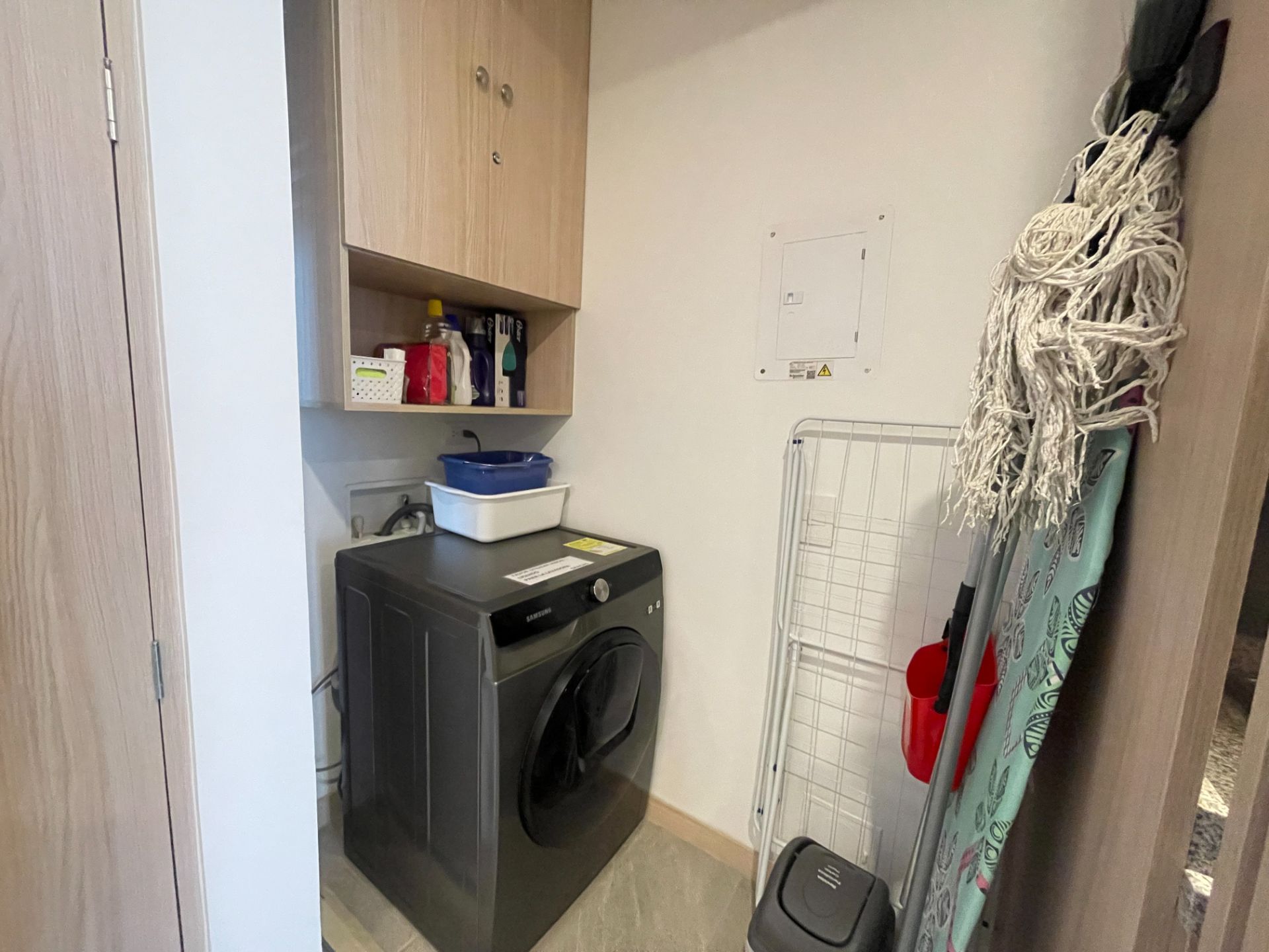 SE VENDE APARTAESTUDIO EN VIA CENTENARIO 6..JPG