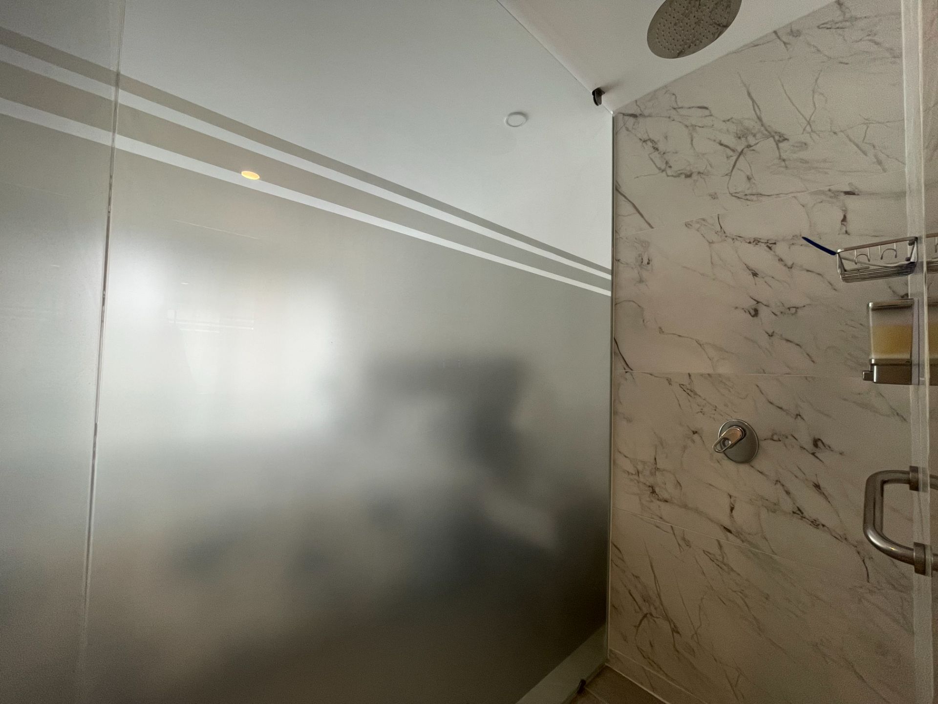 SE VENDE APARTAESTUDIO EN VIA CENTENARIO 8..JPG