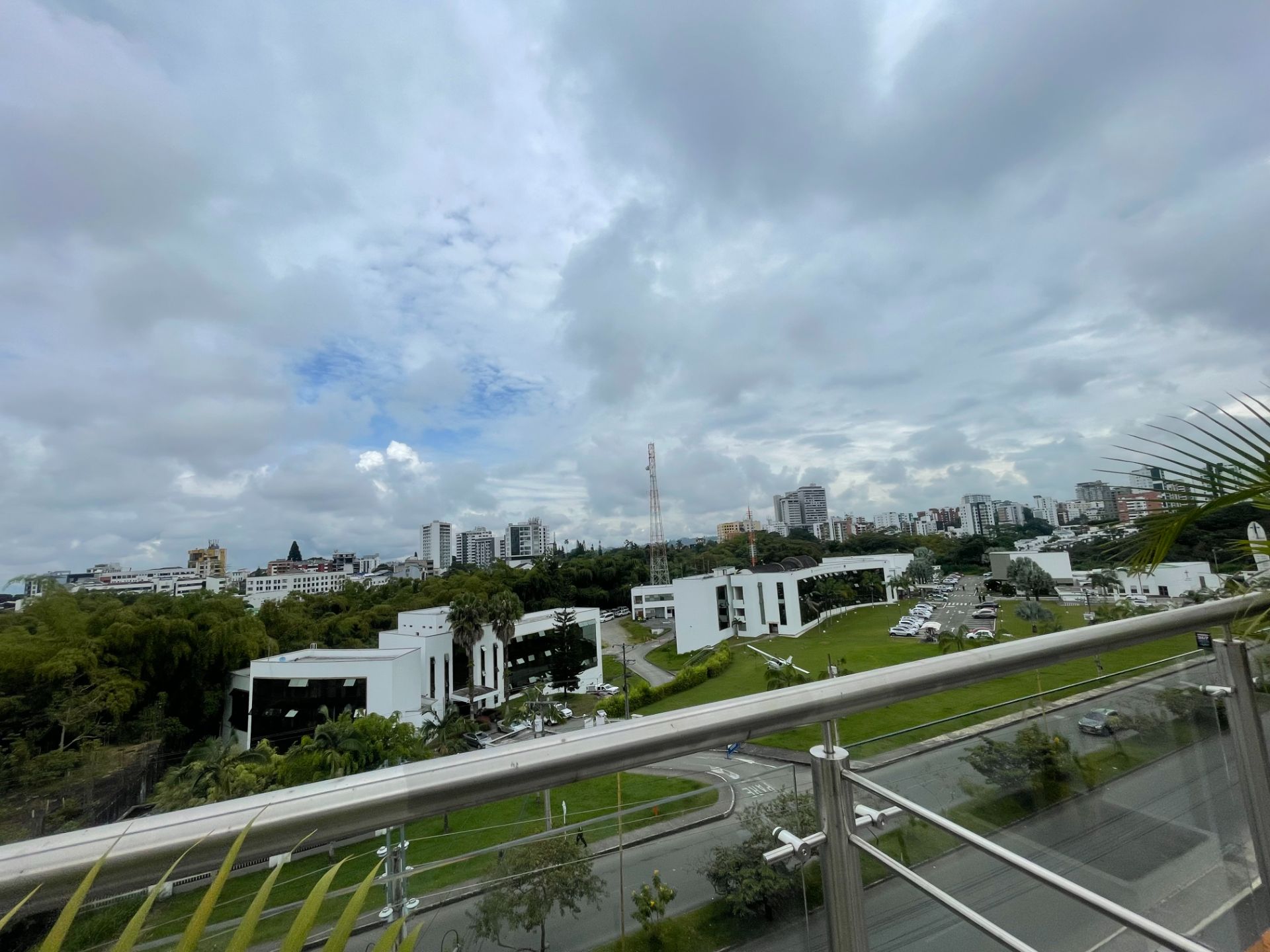 SE VENDE APARTAESTUDIO EN VIA CENTENARIO 29..JPG