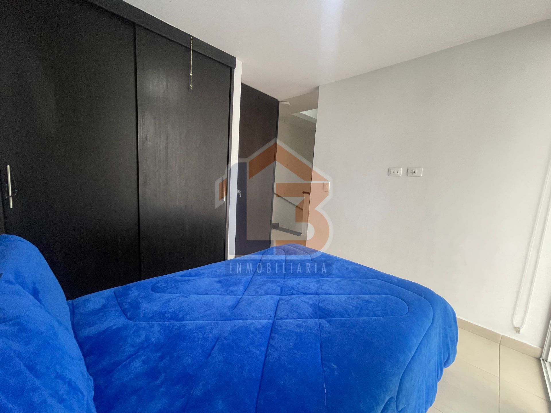 SE VENDE CASA EN CIRCASIA 14..jpg