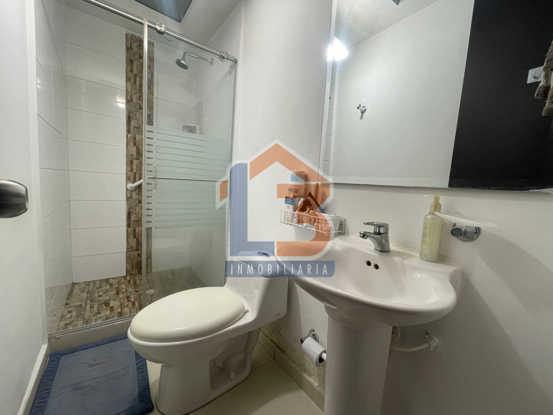 SE VENDE CASA EN CIRCASIA 21..jpg