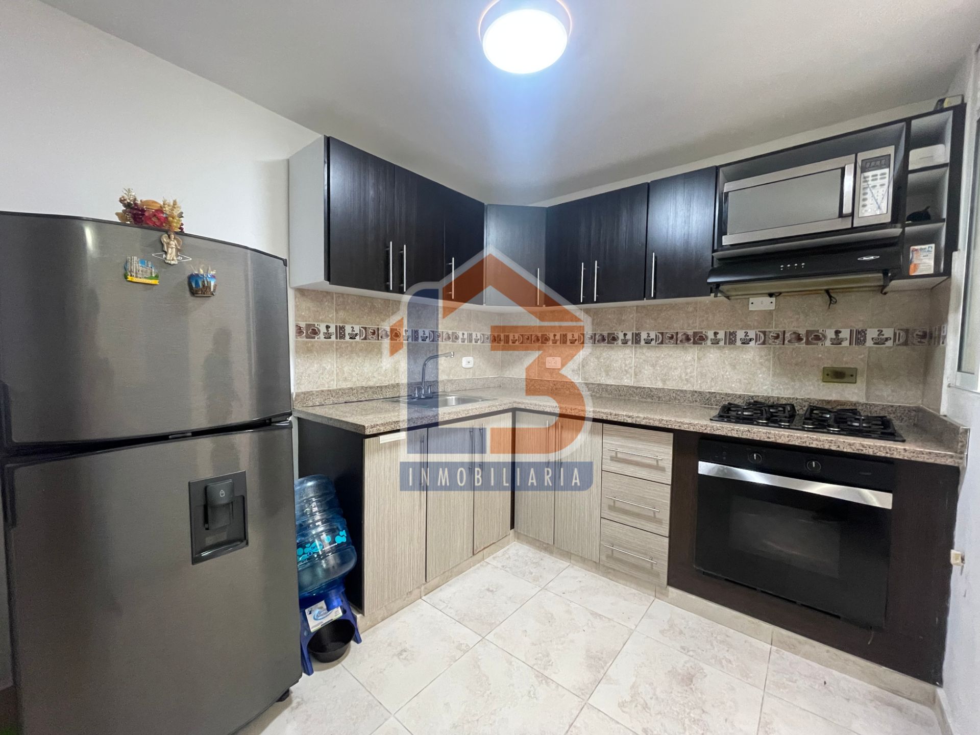 SE VENDE CASA EN CIRCASIA 28..jpg