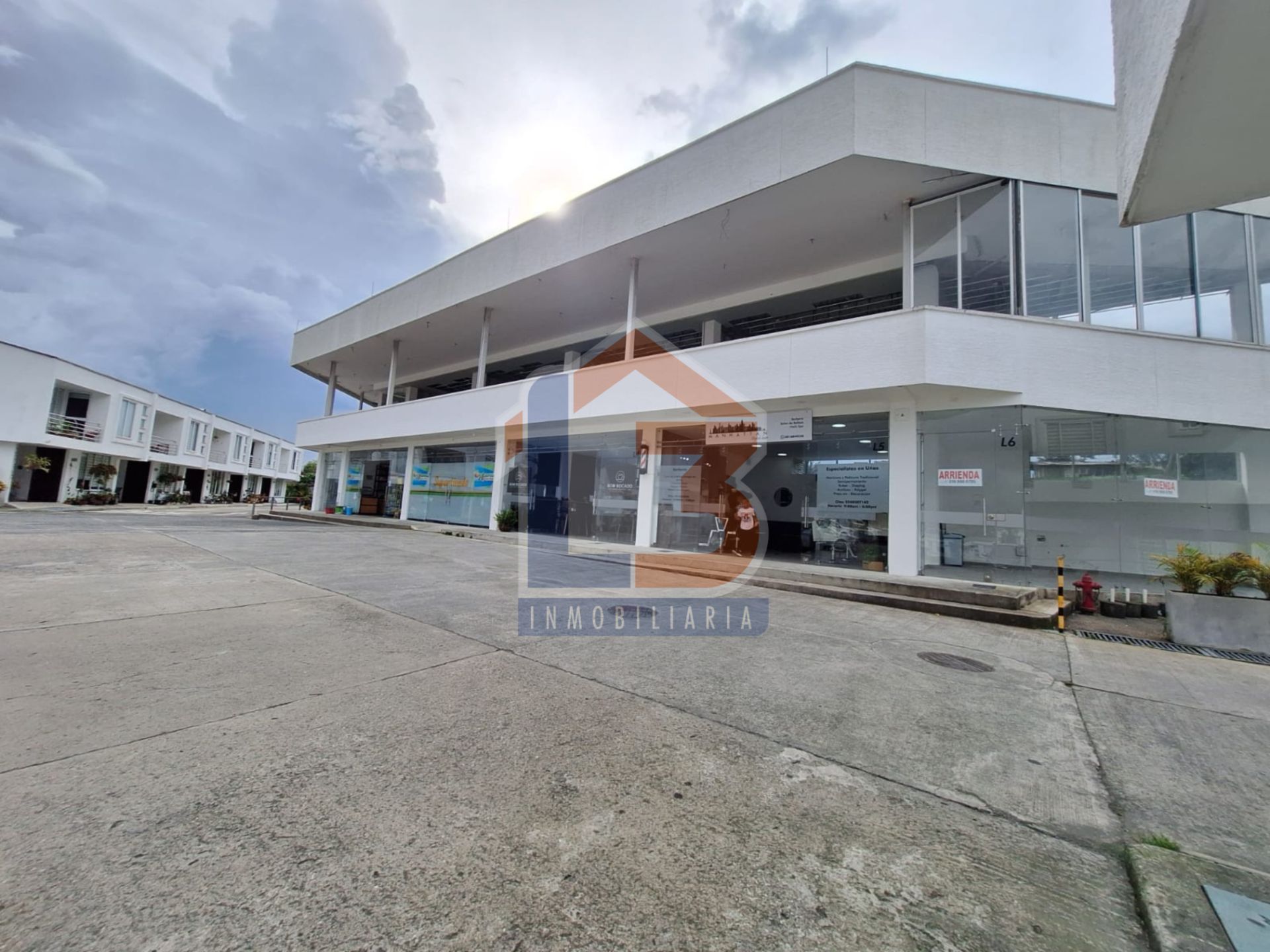 SE VENDE CASA EN CIRCASIA 42..jpg