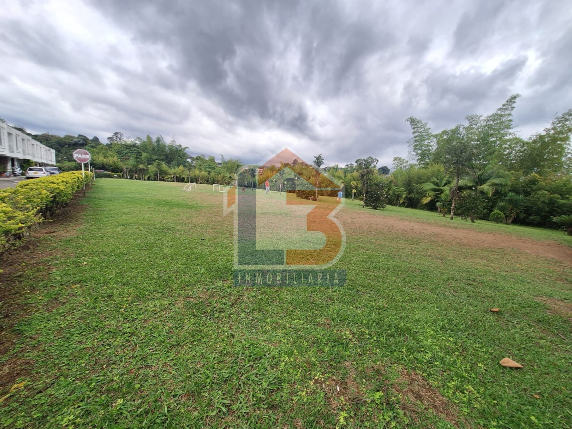 SE VENDE CASA EN CIRCASIA 43..jpg