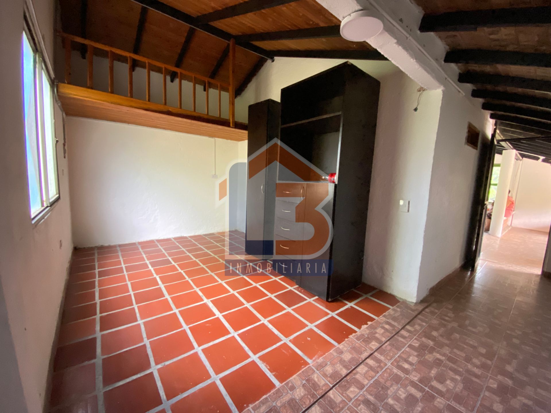 SE VENDE CASA EN VEREDA ALBANIA  (8).jpg