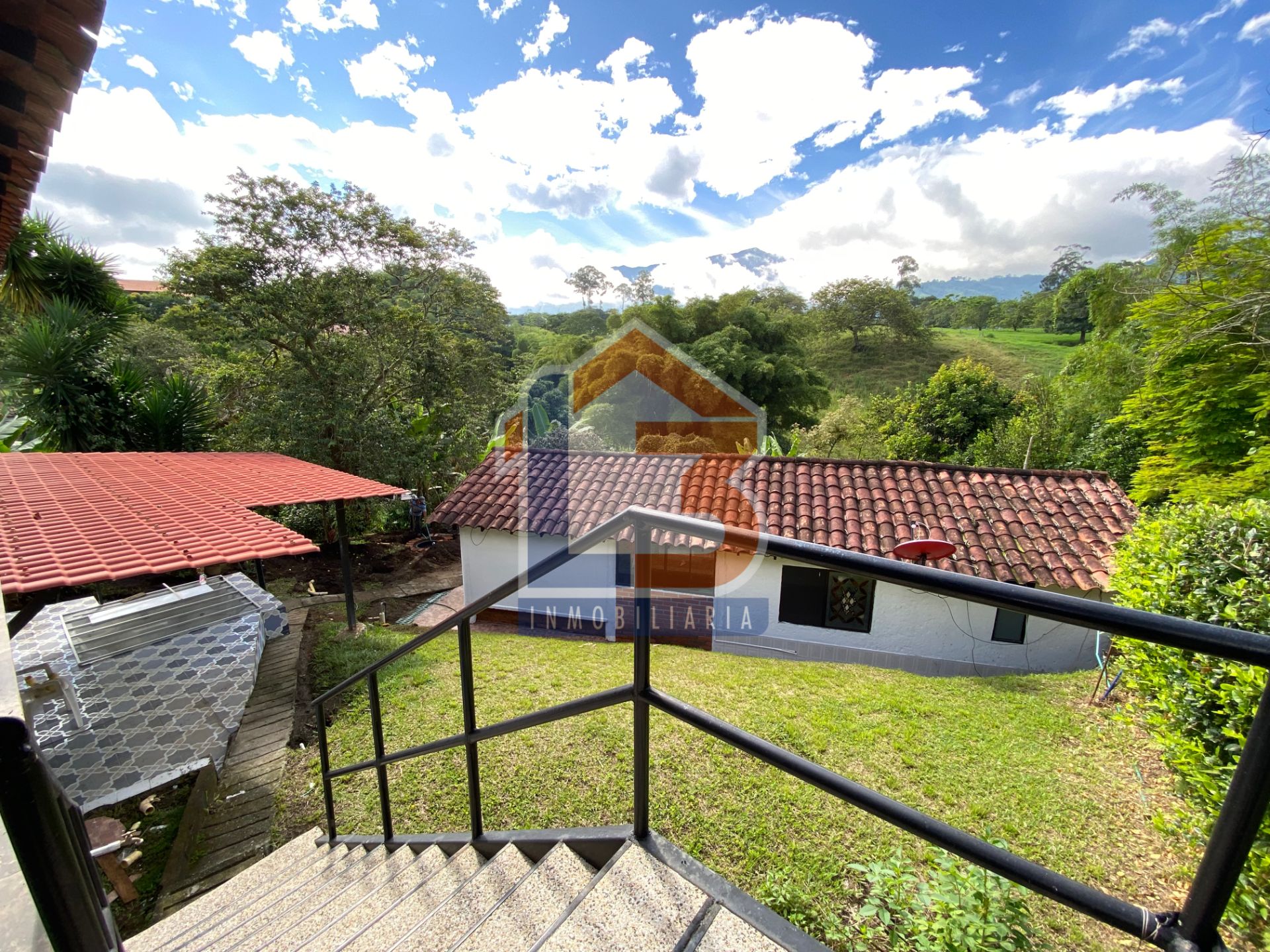 SE VENDE CASA EN VEREDA ALBANIA  (40).jpg