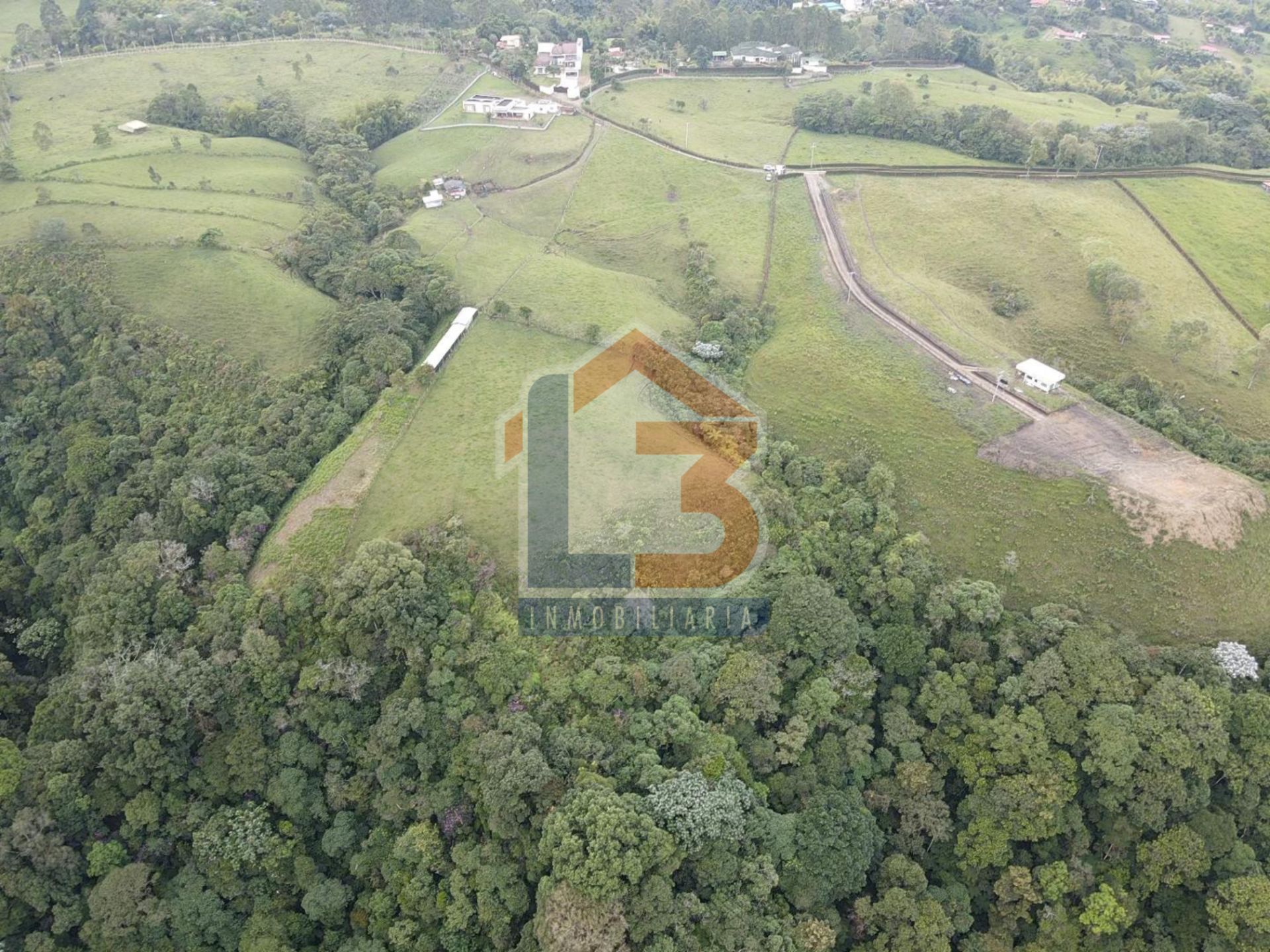 SE VENDE LOTE CIRCASIA (2).jpg