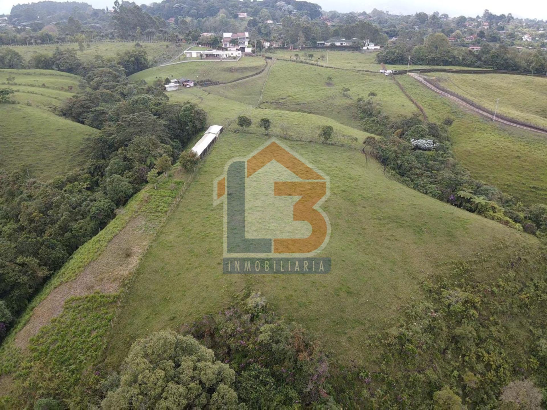 SE VENDE LOTE CIRCASIA (23).jpg