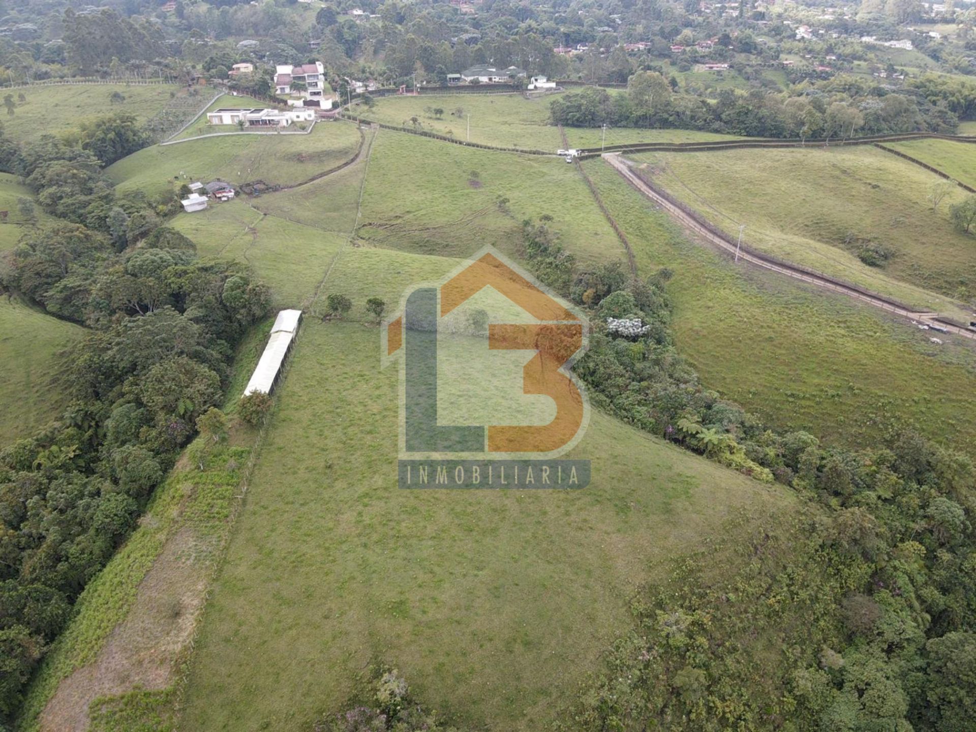 SE VENDE LOTE CIRCASIA (27).jpg