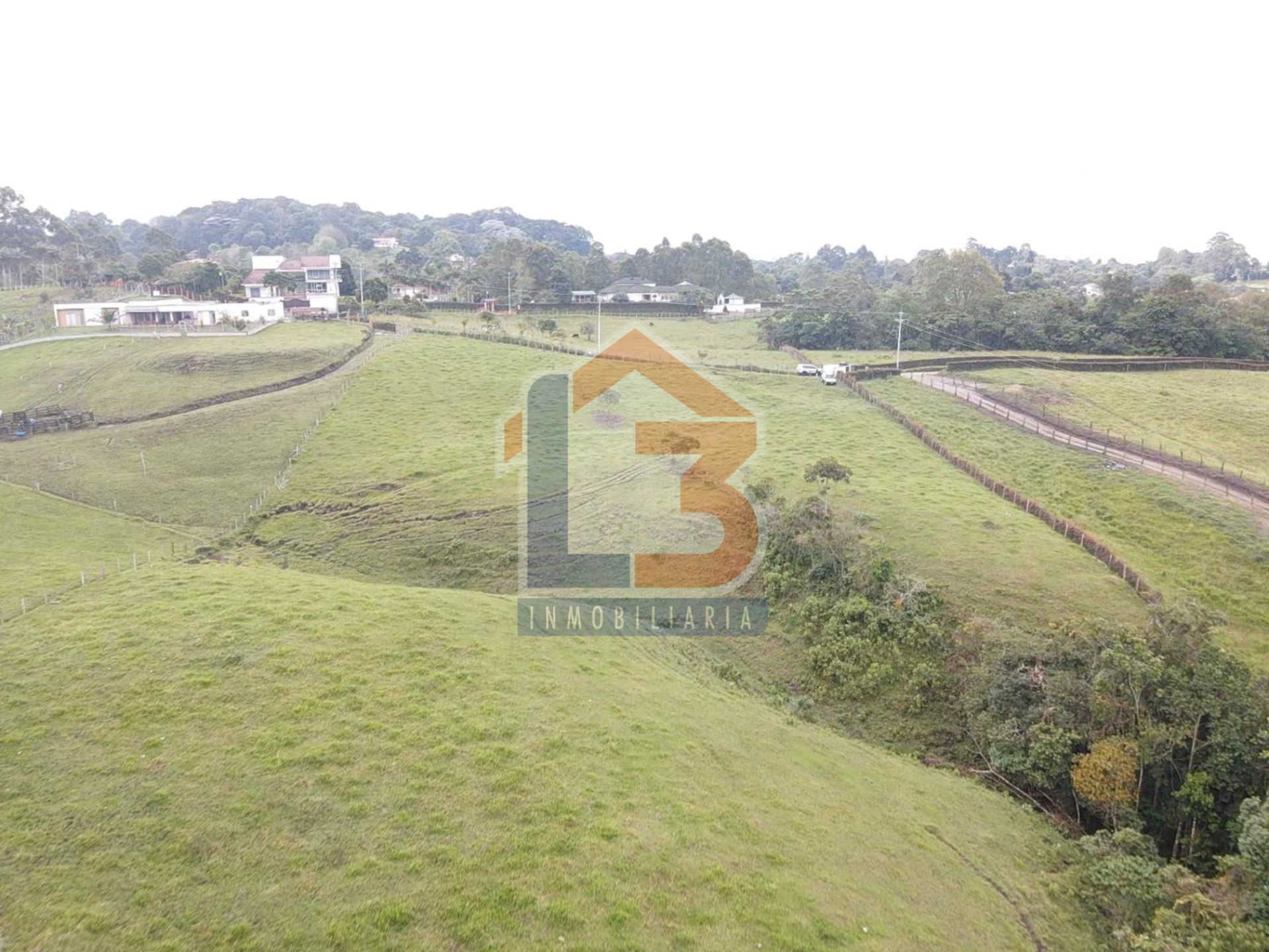 SE VENDE LOTE CIRCASIA (16).jpg