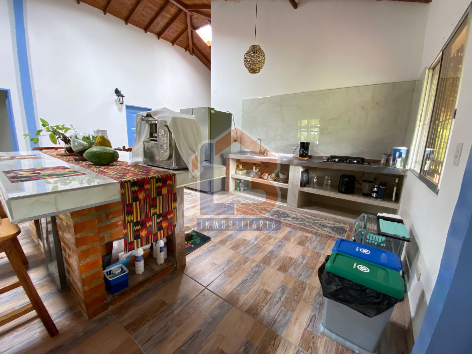 SE VENDE CASA CAMPESTRE VIA BARCELONA 6..jpg
