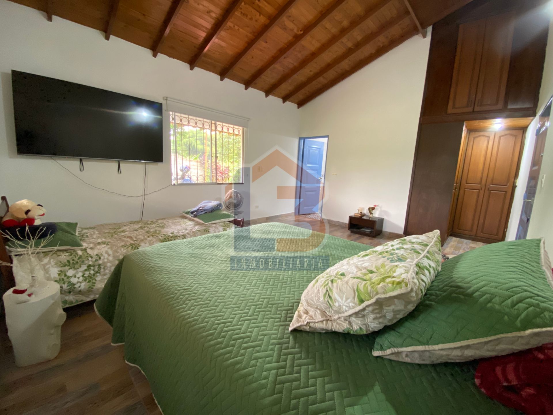 SE VENDE CASA CAMPESTRE VIA BARCELONA 14..jpg