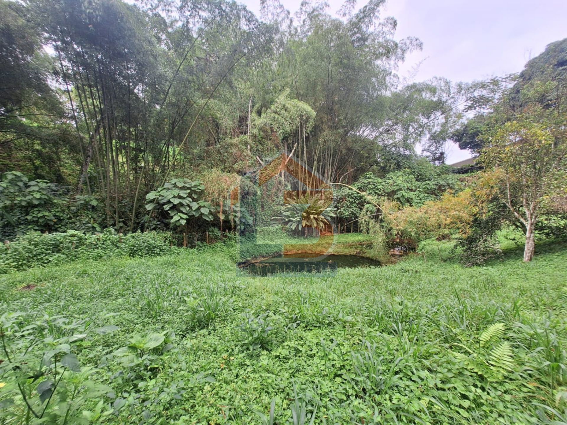 SE VENDE CASA CAMPESTRE VIA BARCELONA 40..jpg