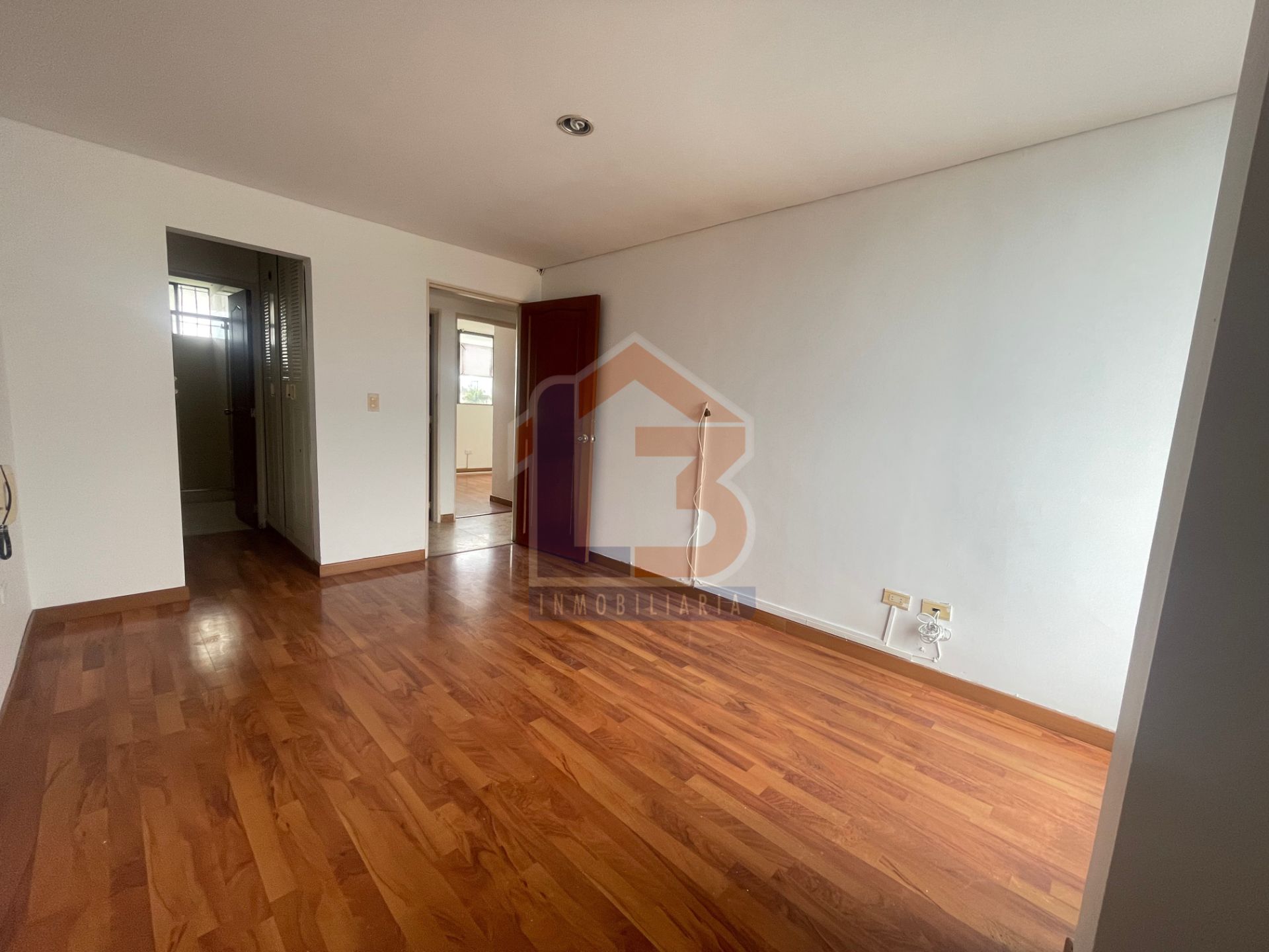 APTO LAURELES (7).jpg