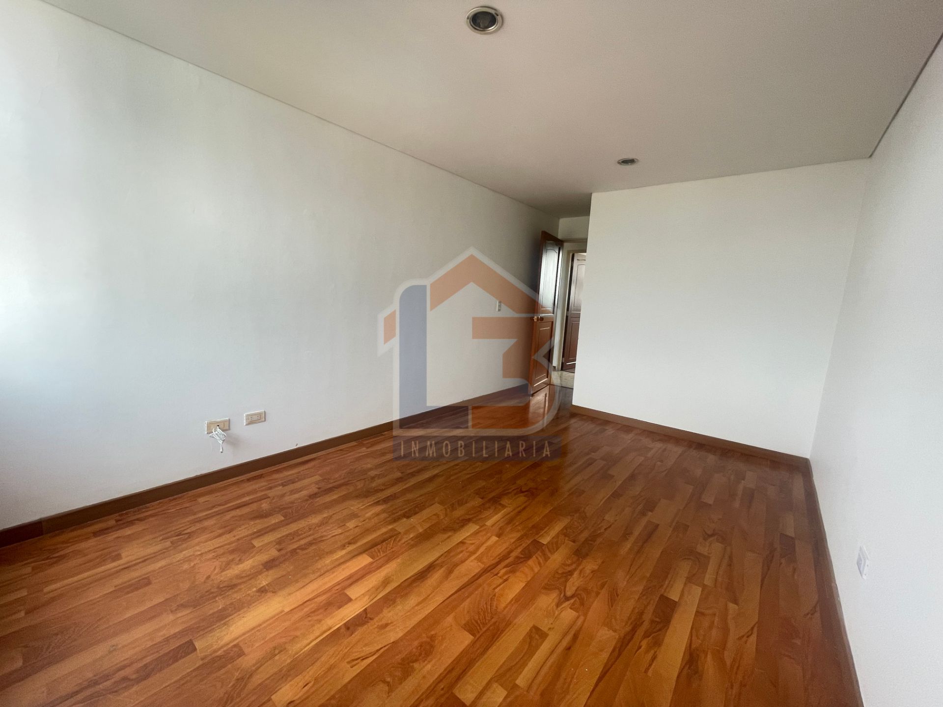 APTO LAURELES (20).jpg