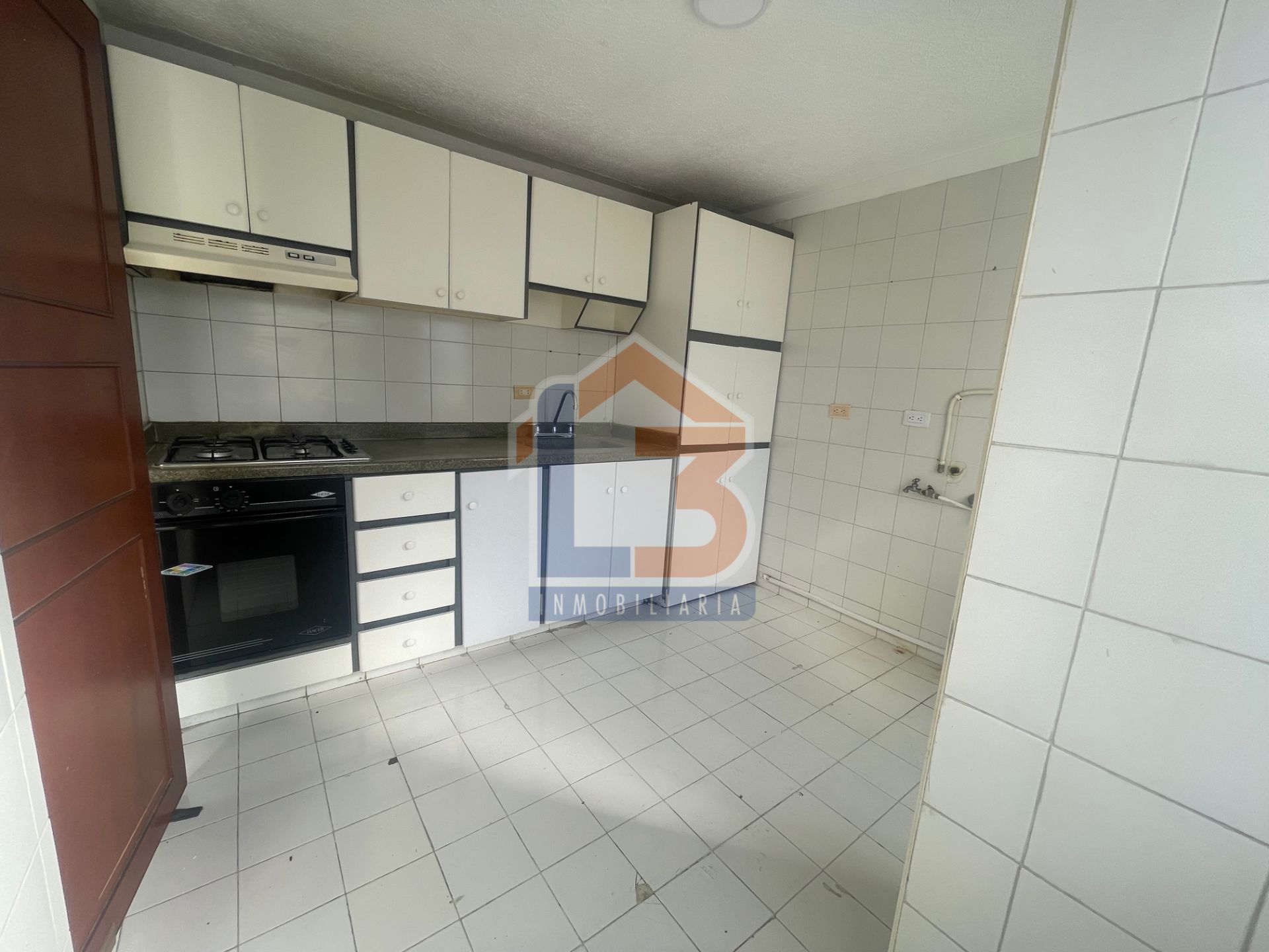 APTO LAURELES (29).jpg