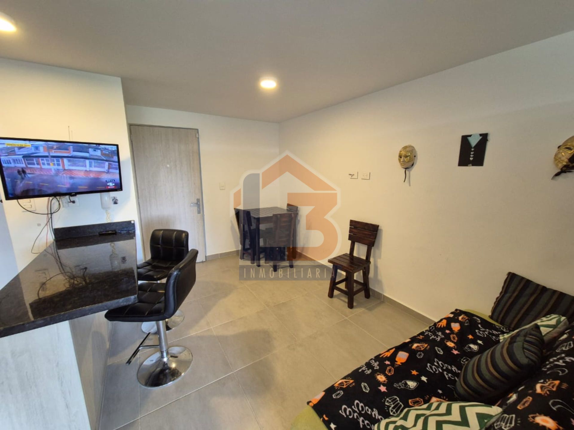 SE VENDE APTO AVENIDA 19 4..jpg