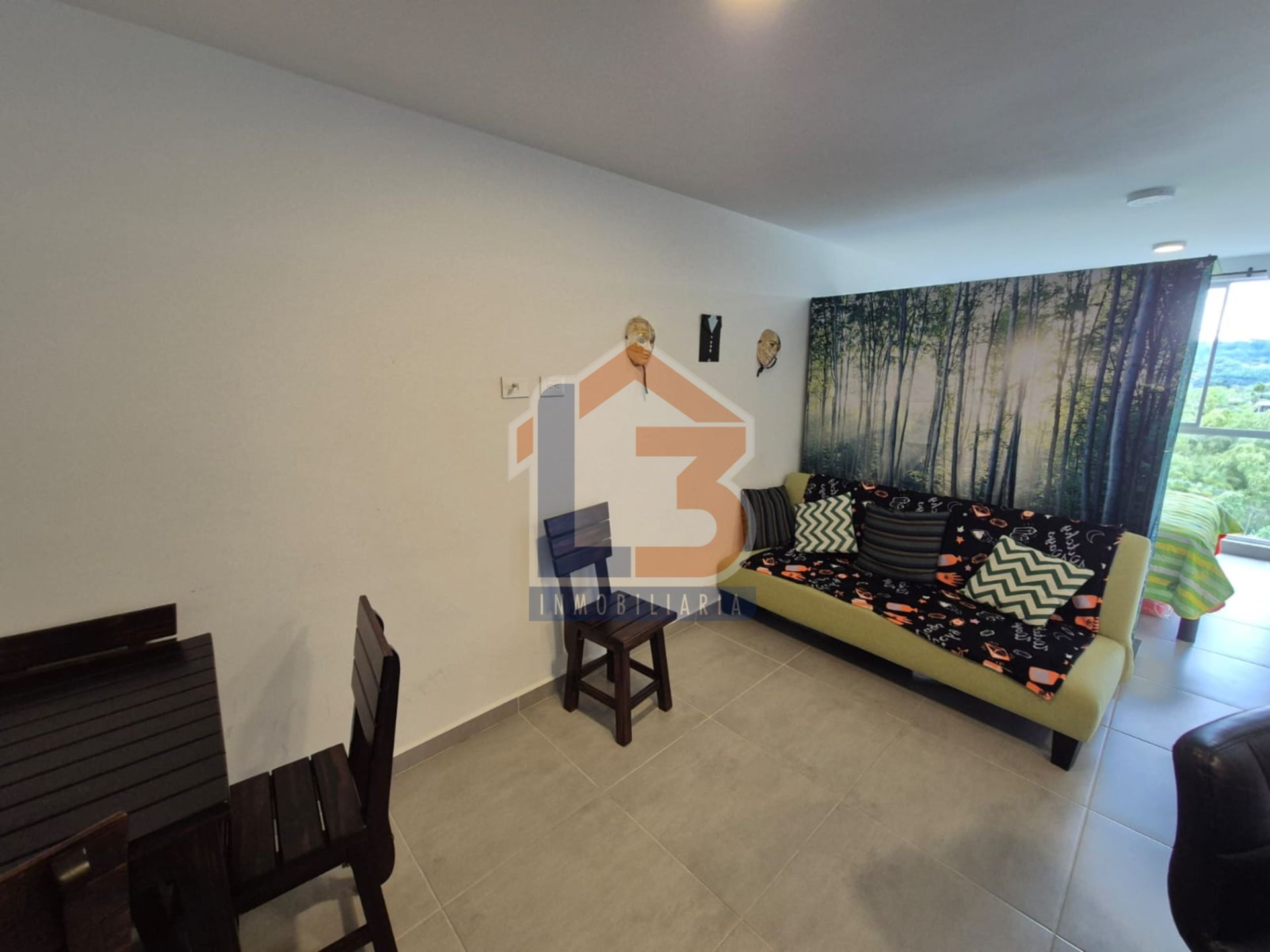 SE VENDE APTO AVENIDA 19 3..jpg