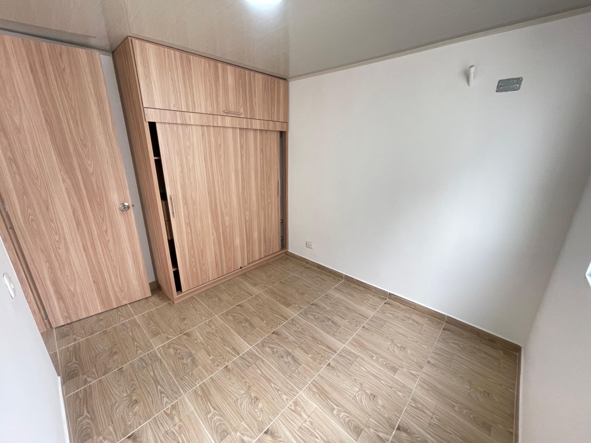 ENTRE LOMAS 302 TORRE 5 (1).jpeg