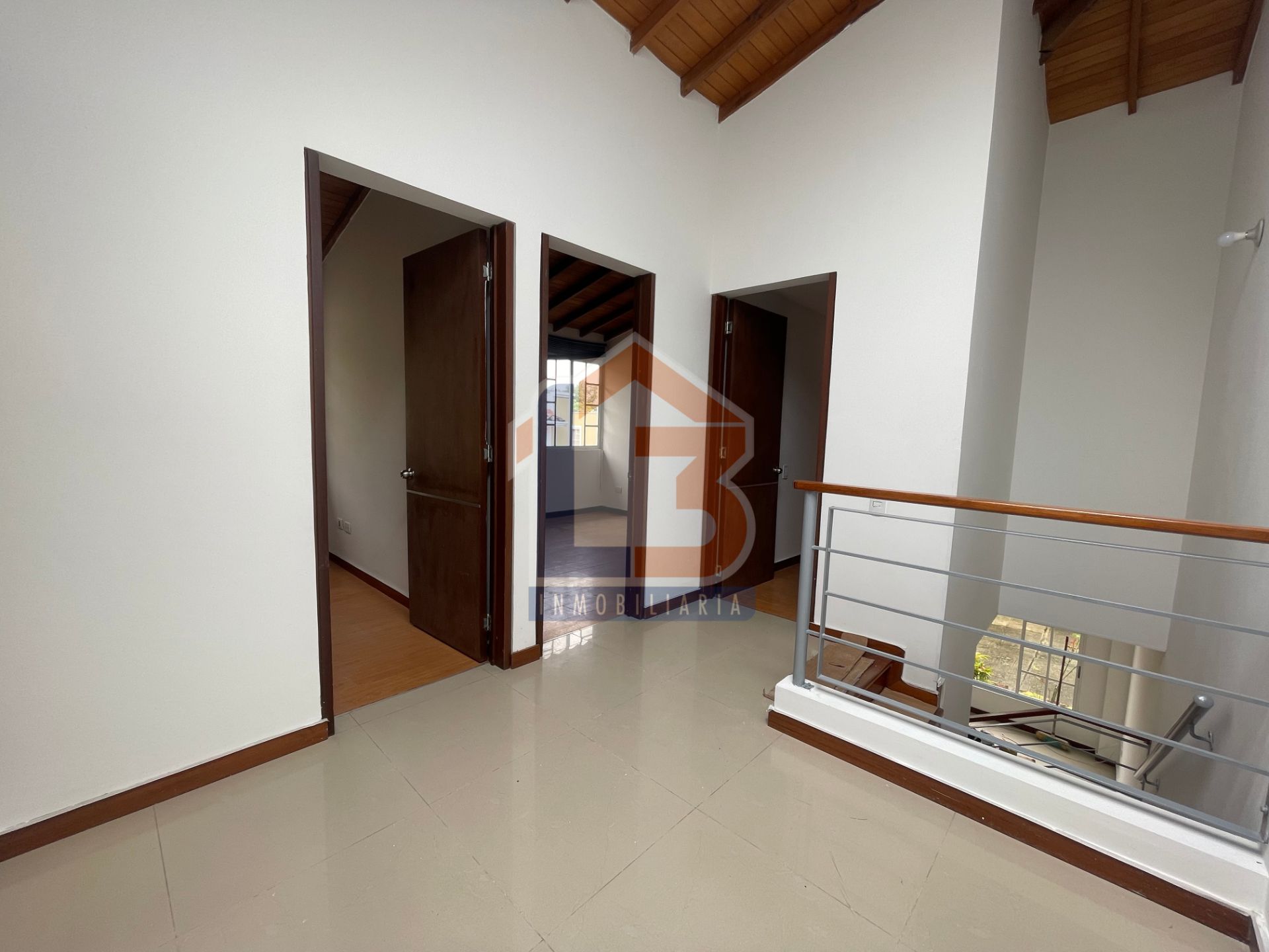 SE VENDE CASA SECTOR COINCA  (24).jpg