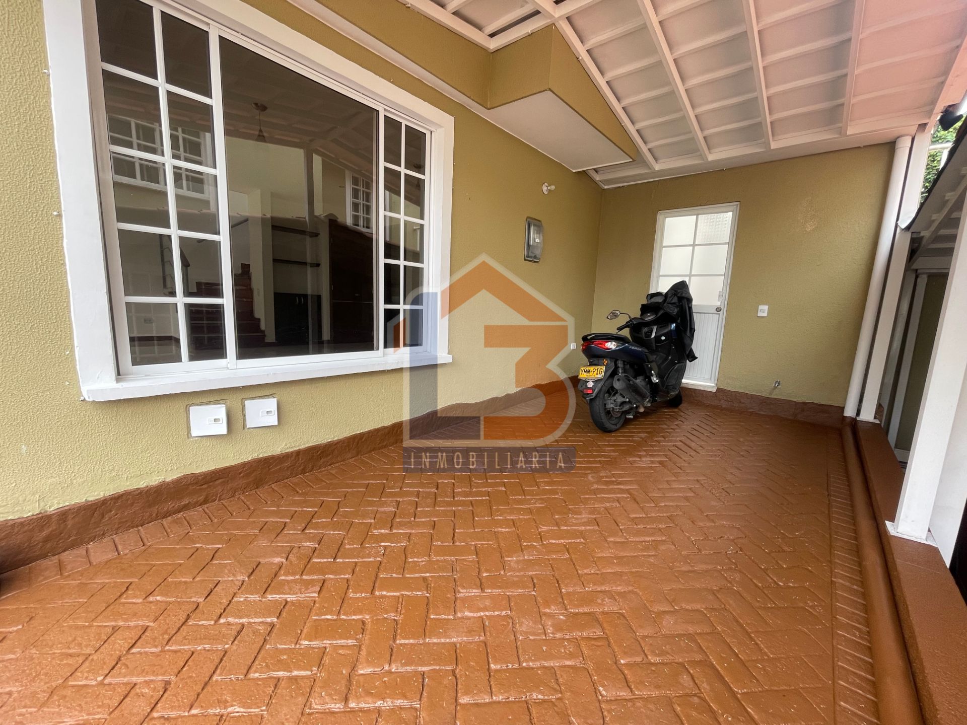 SE VENDE CASA SECTOR COINCA  (36).jpg