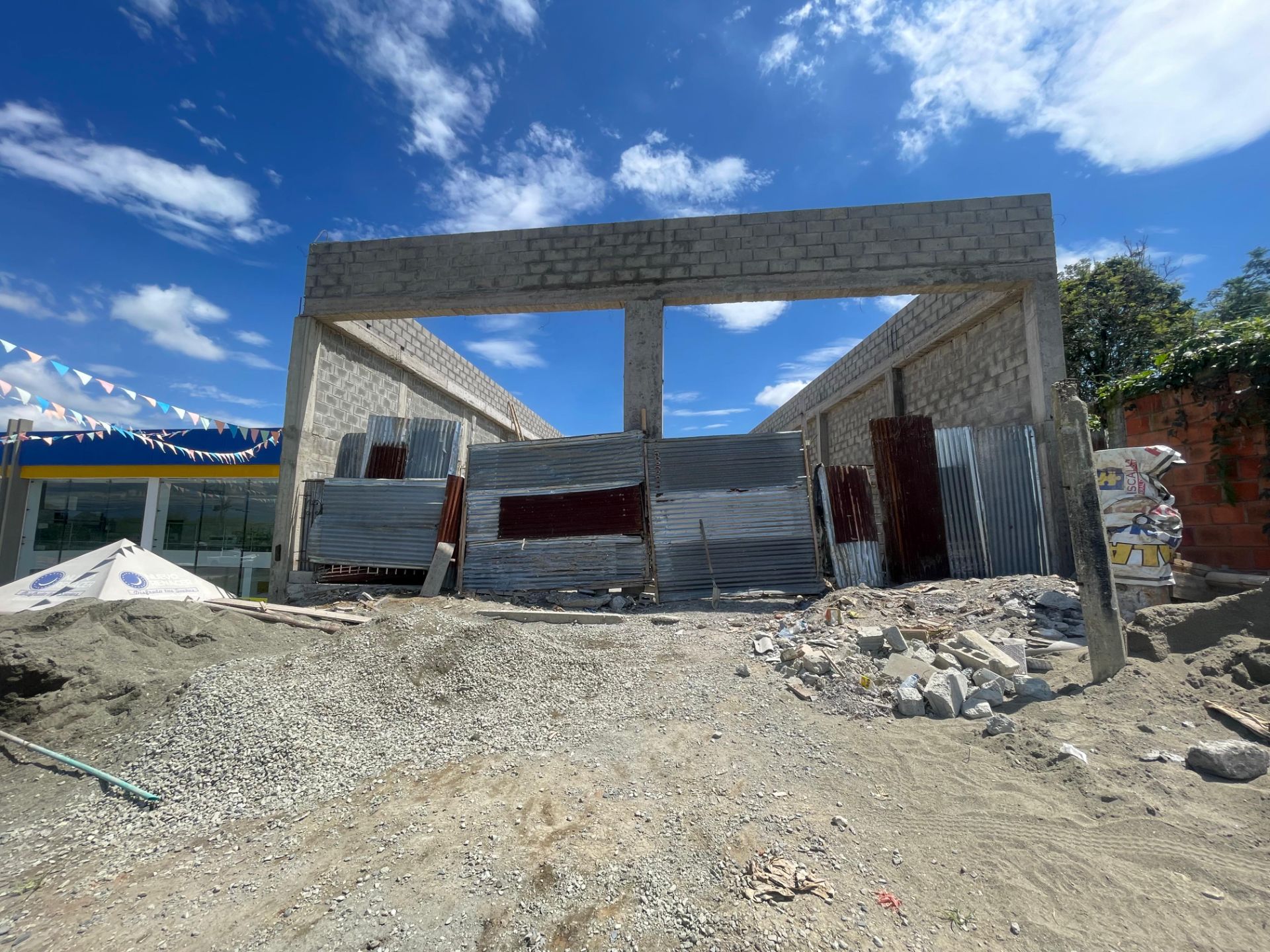 9. Bodega Via Armenia- La Tebaida (11).jpeg