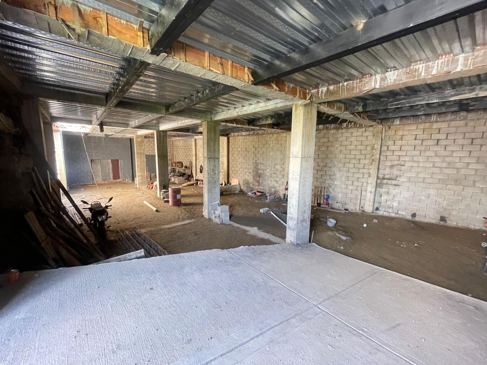 19. Bodega Via Armenia- La Tebaida (5).jpeg