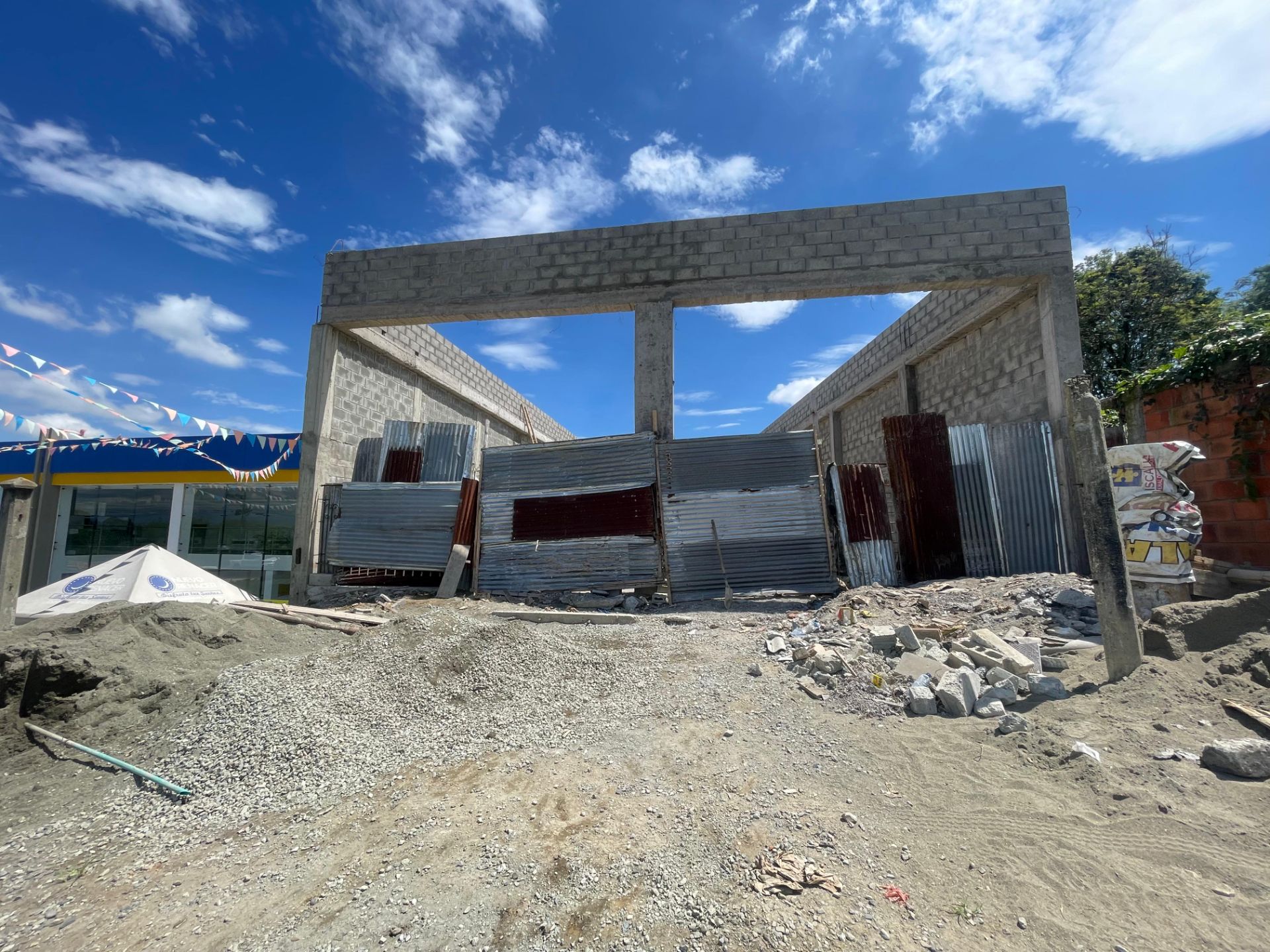 22. Bodega Via Armenia- La Tebaida (12).jpeg