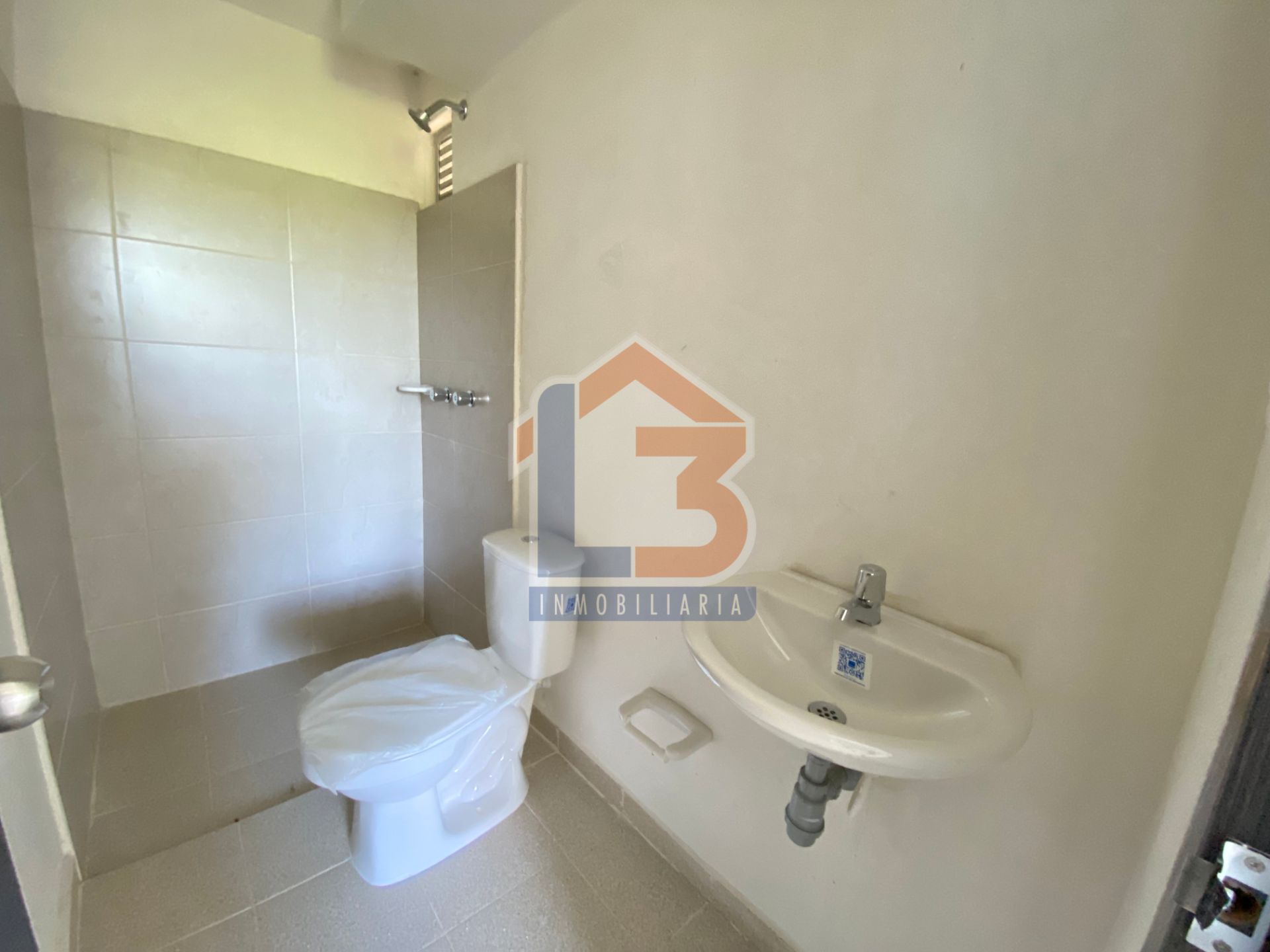 APTOS CALARCA  (19).jpg