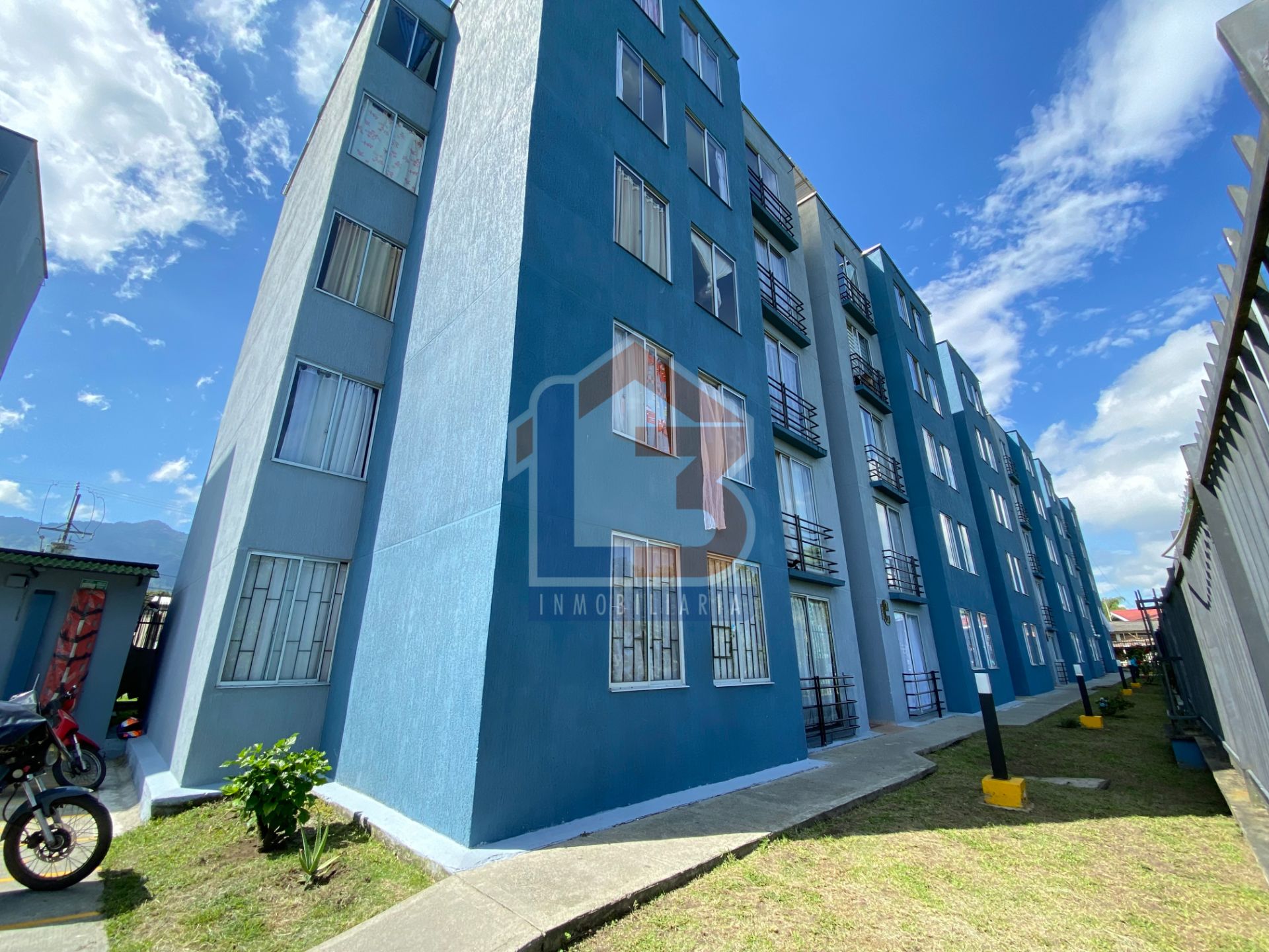 APTOS CALARCA  (27).jpg