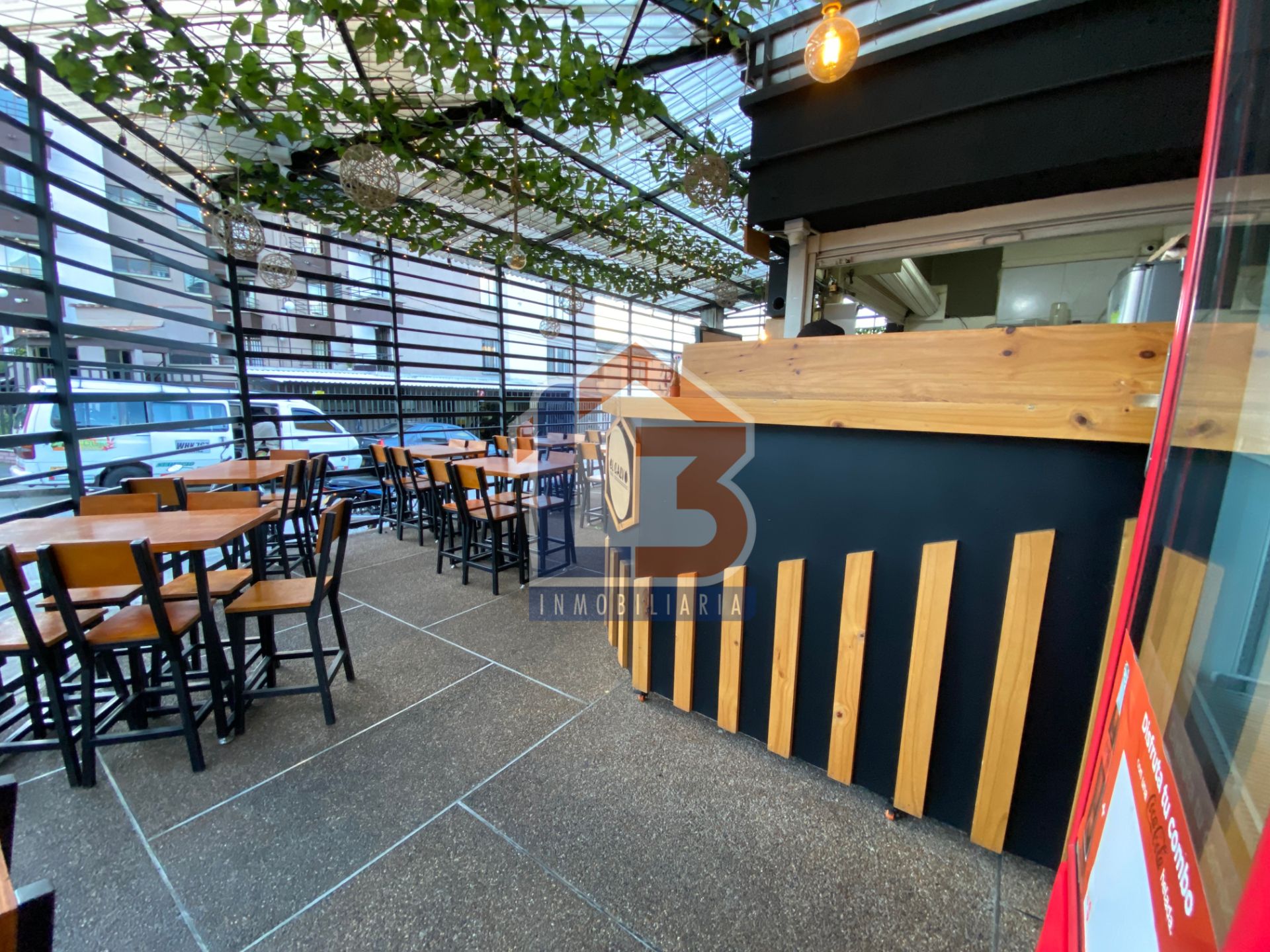 LOCALES Y APTO SECTOR LA PATRIA (15).jpg