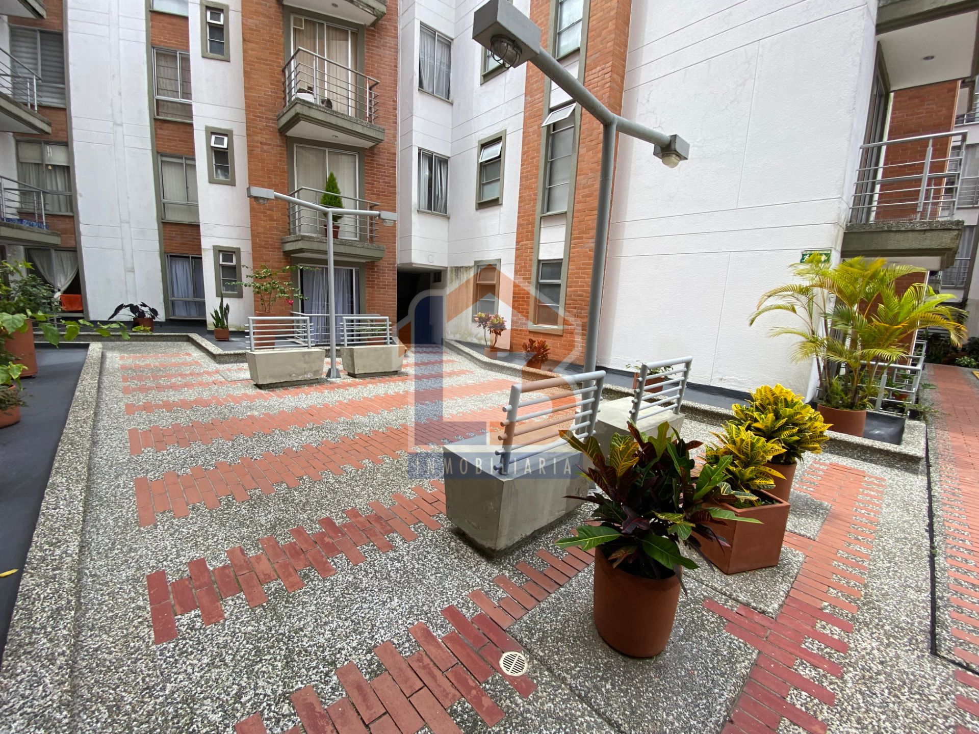 SE VENDE APARTAMENTO NUEVA CECILIA  (26).jpg