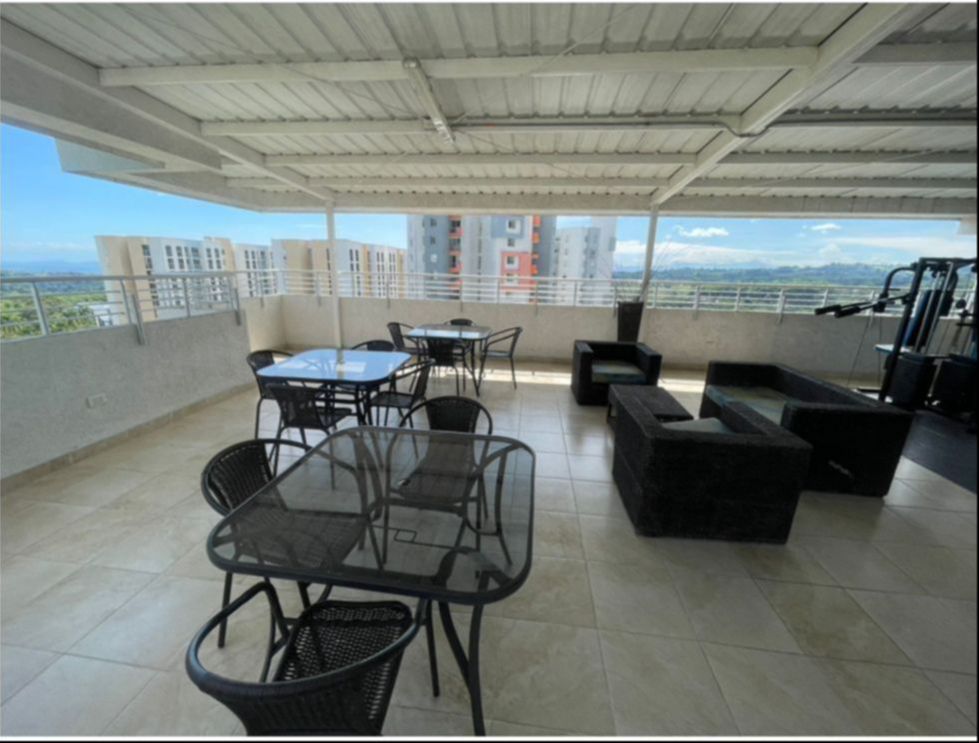 BRISAS DE LAURELES 22.jpeg