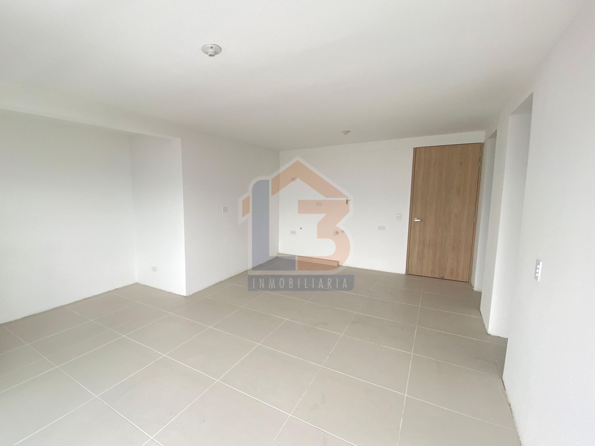 SE VENDE APTO EN ITAGUI  3..jpg
