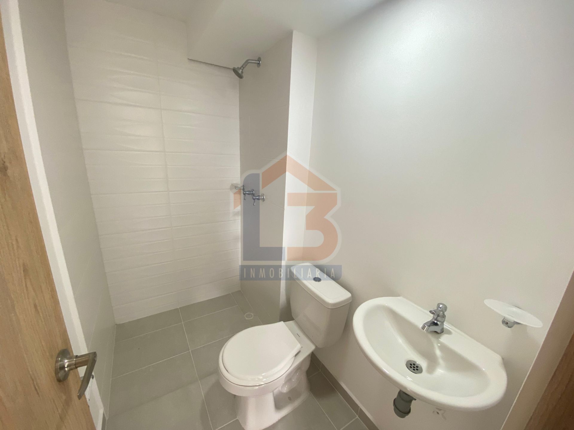 SE VENDE APTO EN ITAGUI  19..jpg