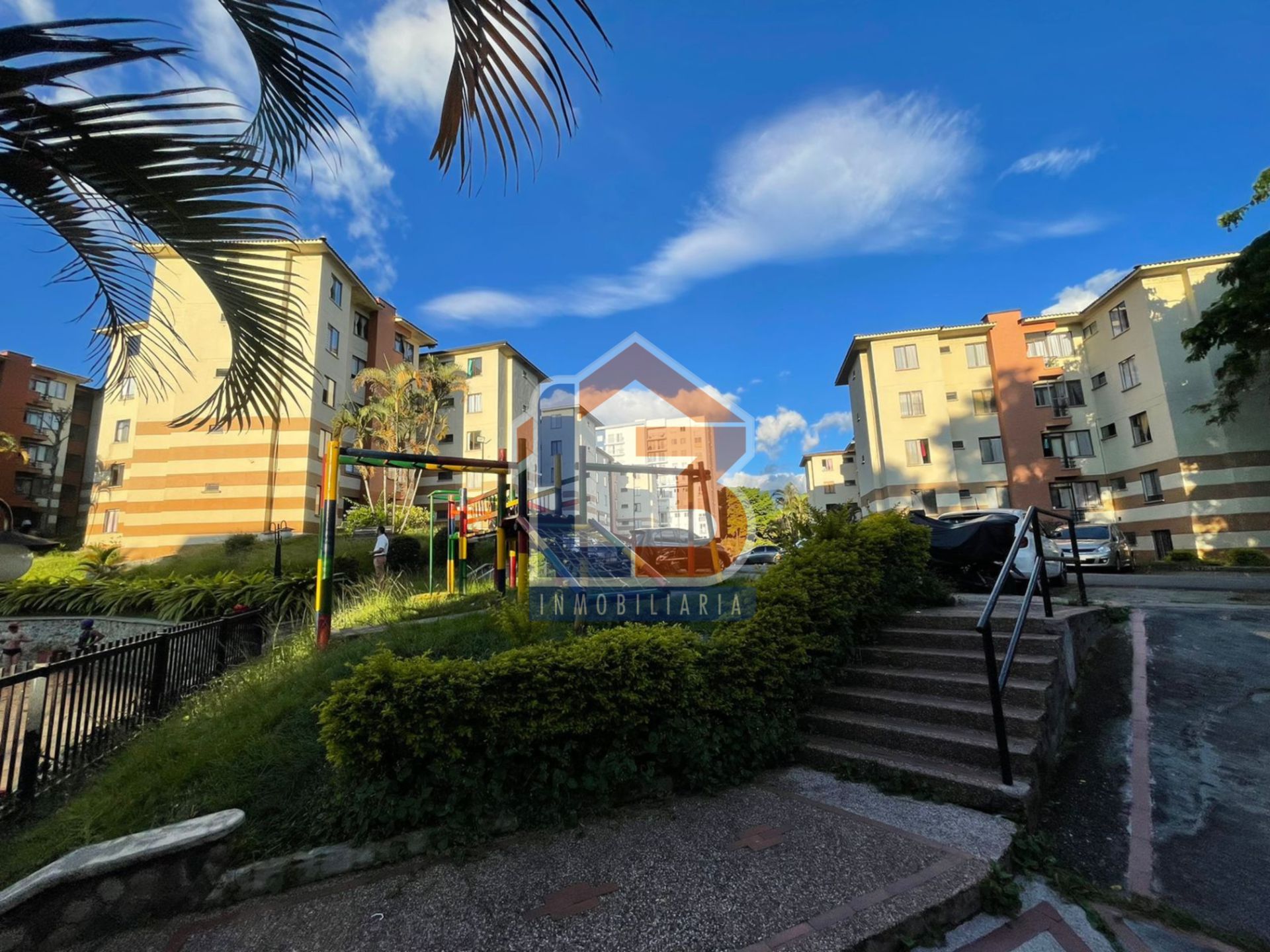 APARTAMENTO AV 19  (28).jpg