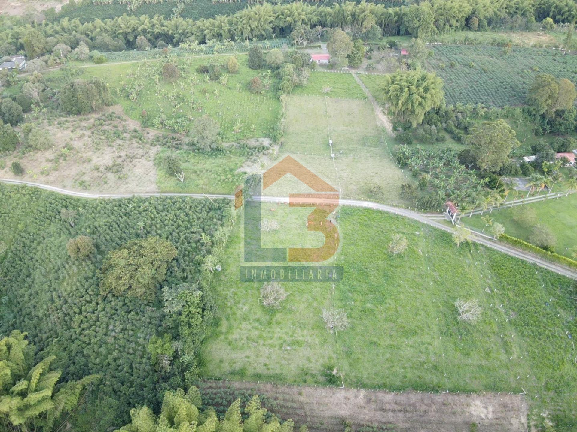 SE VENDE FINCA PUERTO ESPEJO-PUEBLO TAPAO (20).jpg