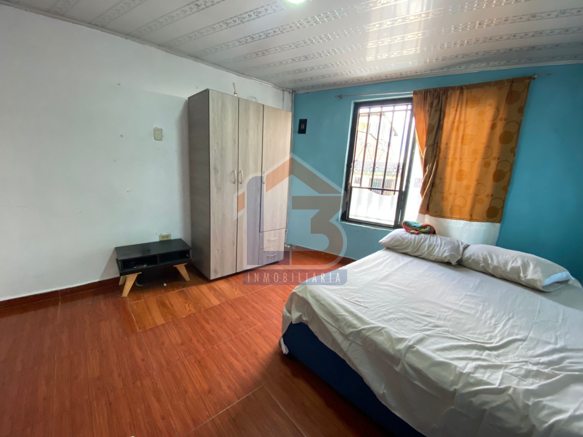 SE VENDE CASA CARRERA 19 (7).jpg