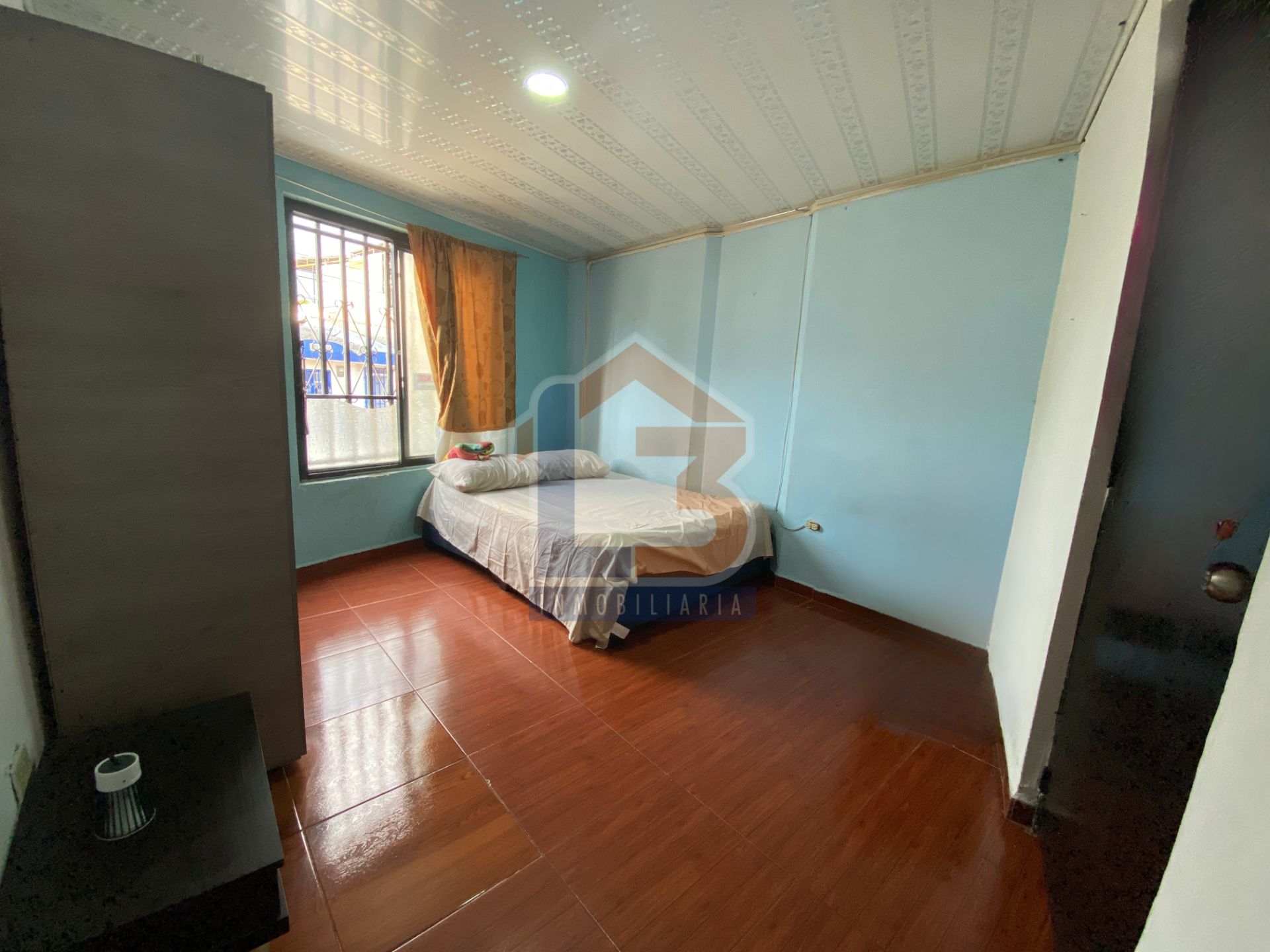 SE VENDE CASA CARRERA 19 (8).jpg