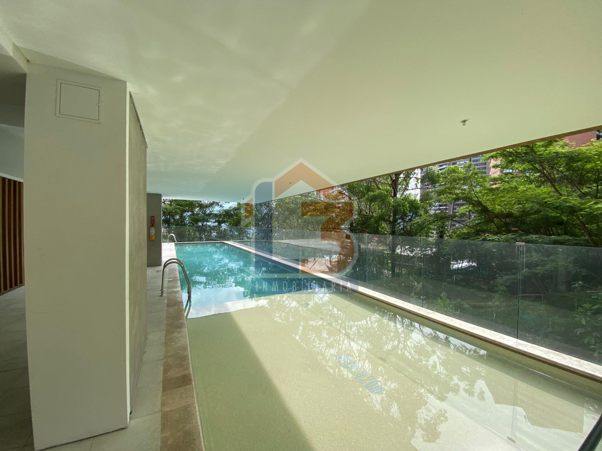 SE VENDE APTO EN EL POBLADO MEDELLIN  (28).jpg