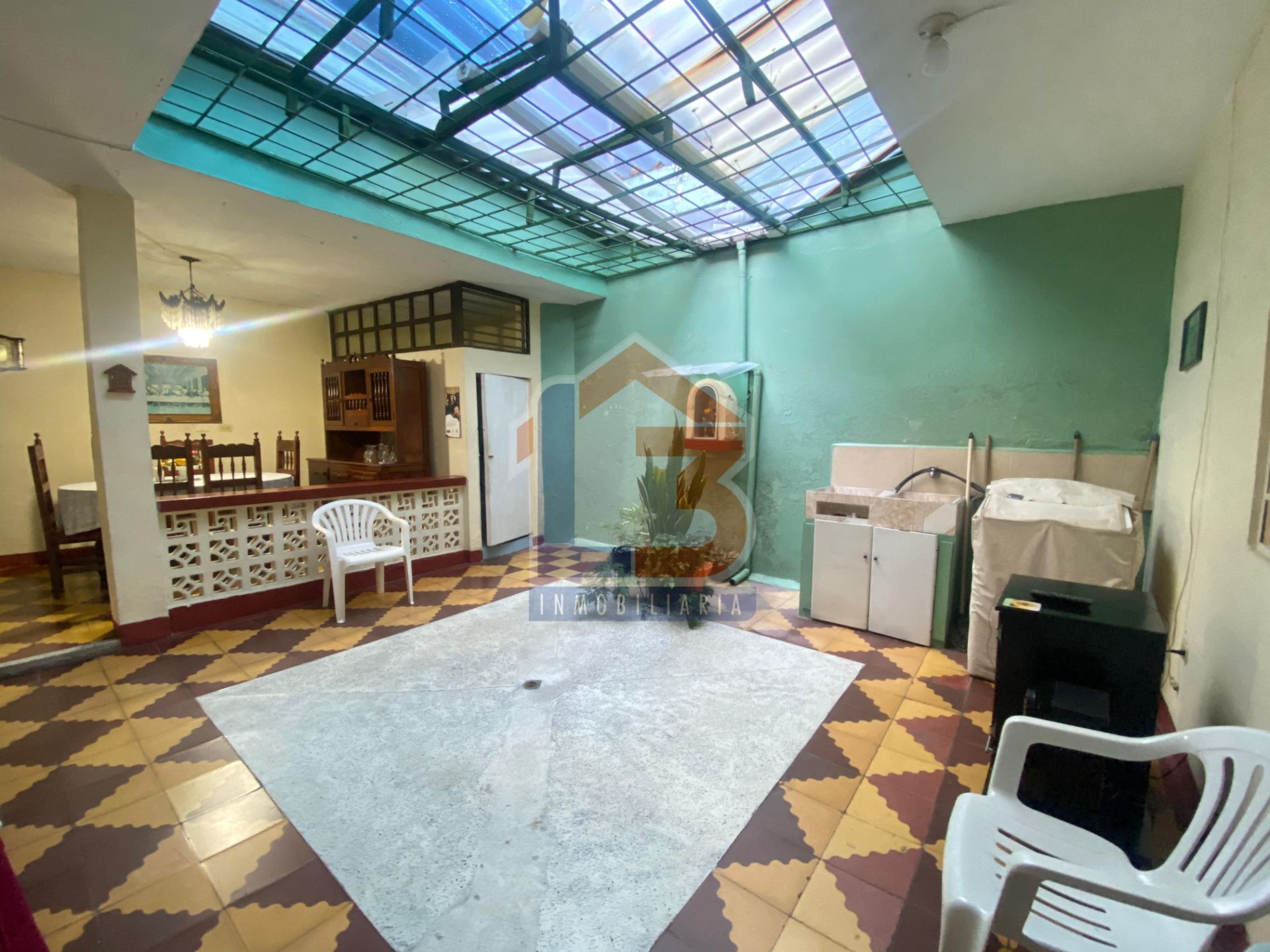 SE VENDE CASA EN COPACABANA MEDELLIN  (10).jpg