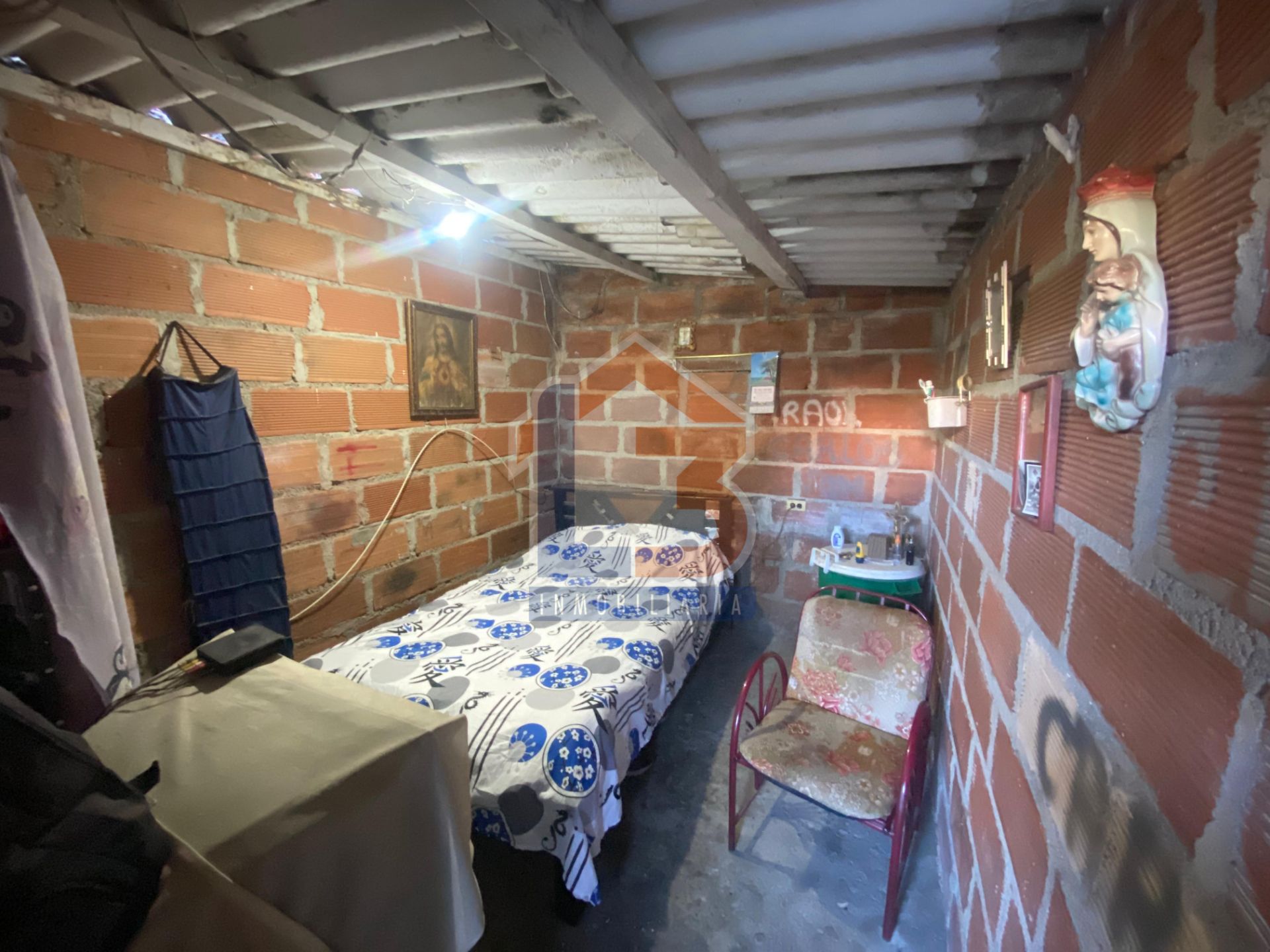 SE VENDE CASA EN COPACABANA MEDELLIN  (22).jpg