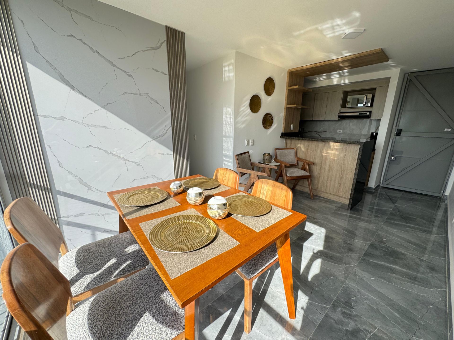 hermoso apartaestudio amoblado en av centenario  (42).jpg