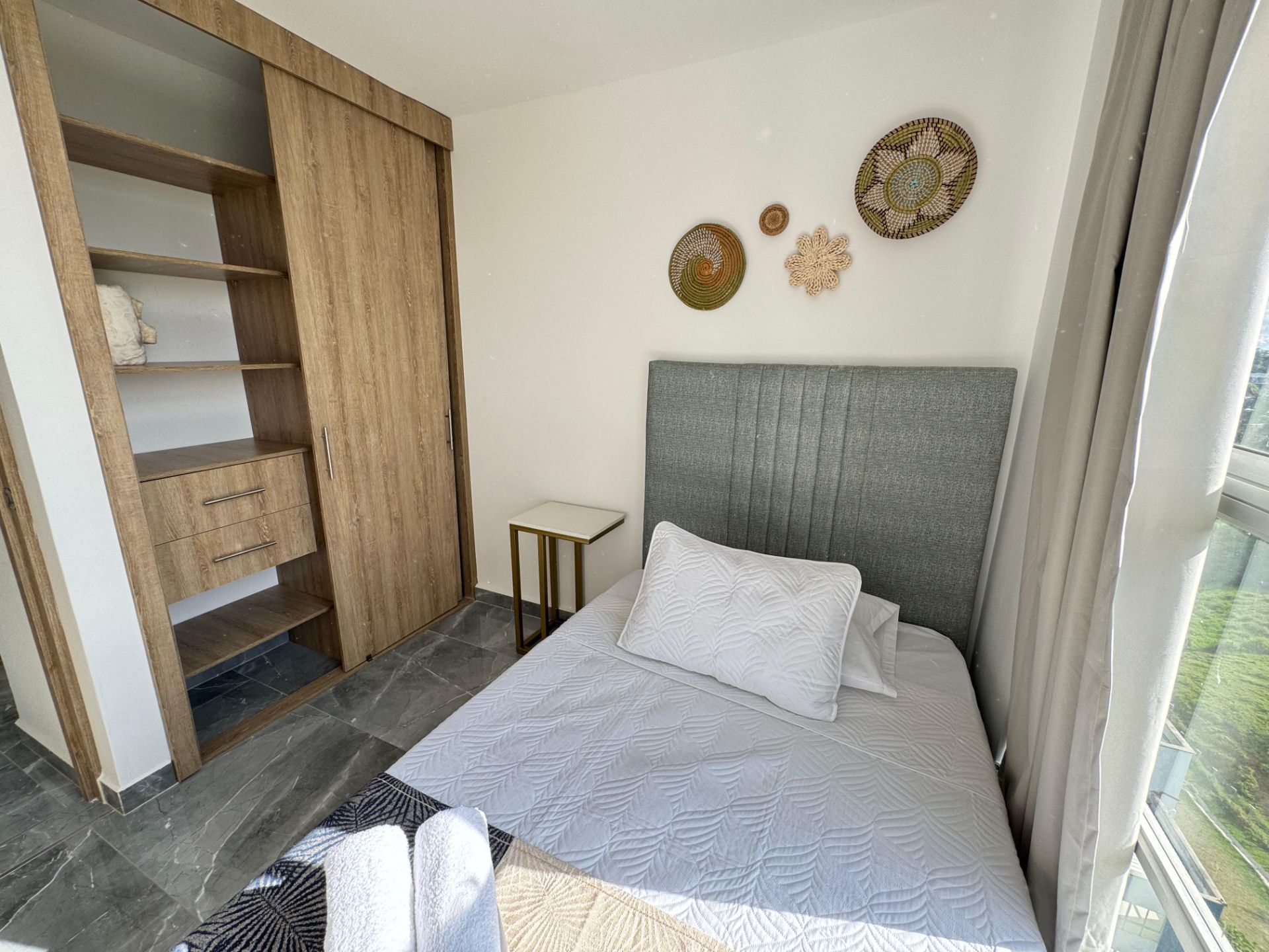 hermoso apartaestudio amoblado en av centenario  (31).jpg