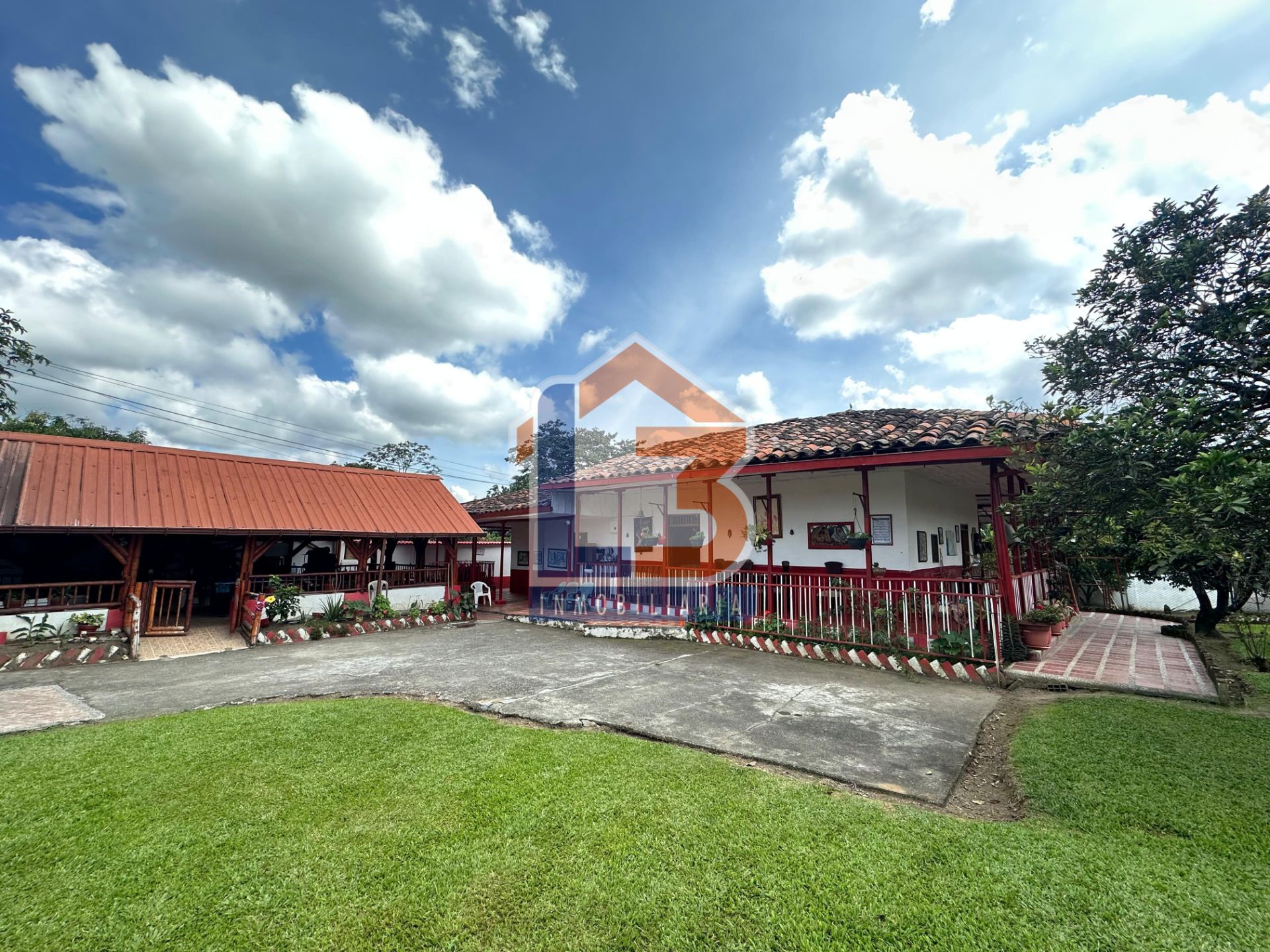 SE VENDE FINCA EN PUERTO ESPEJO (1).jpg