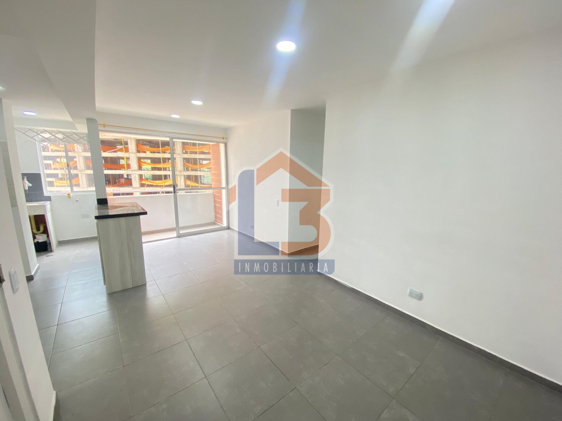 SE VENDE APTO EN ITAGUI (1).jpg