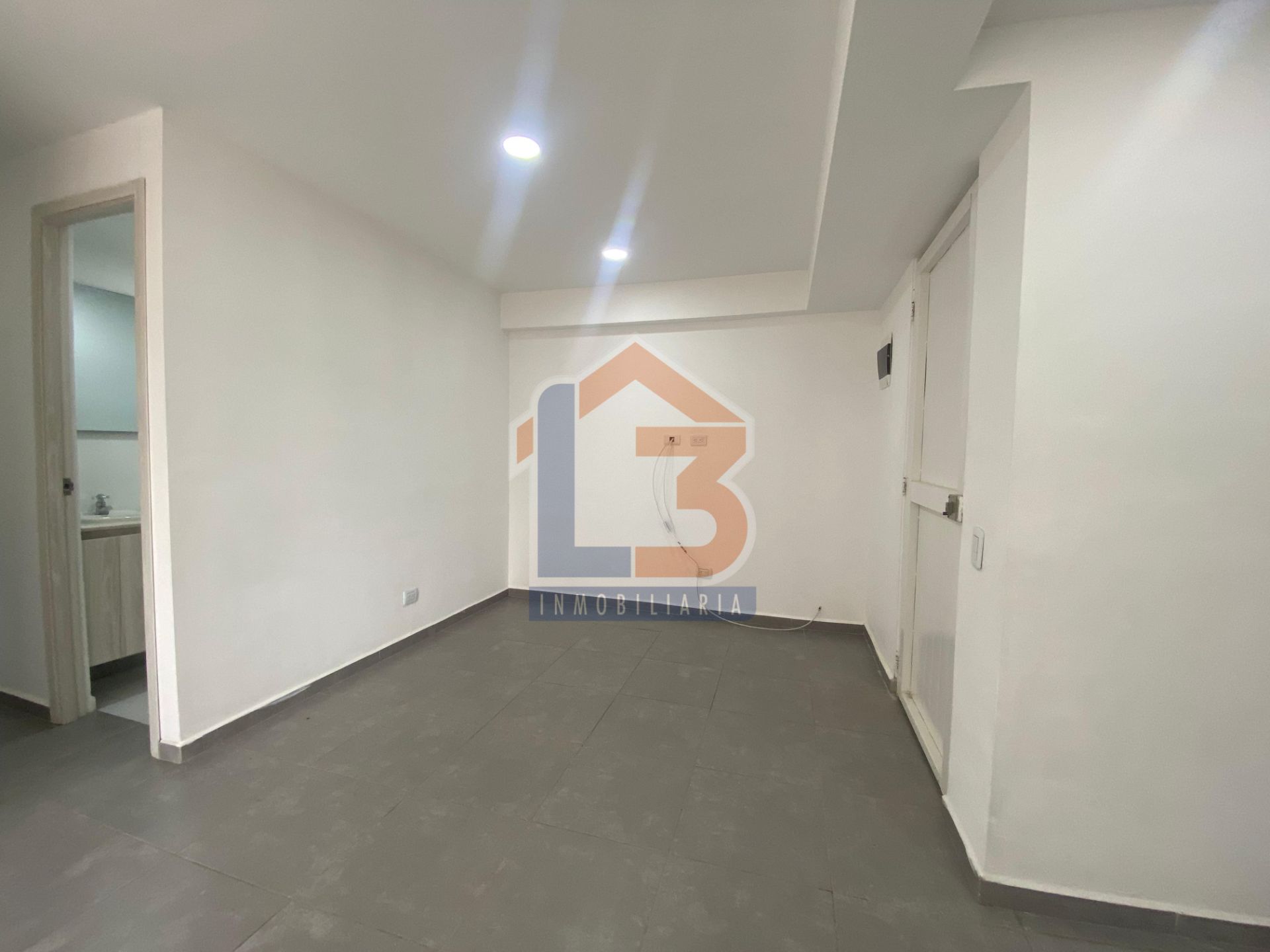 SE VENDE APTO EN ITAGUI (4).jpg